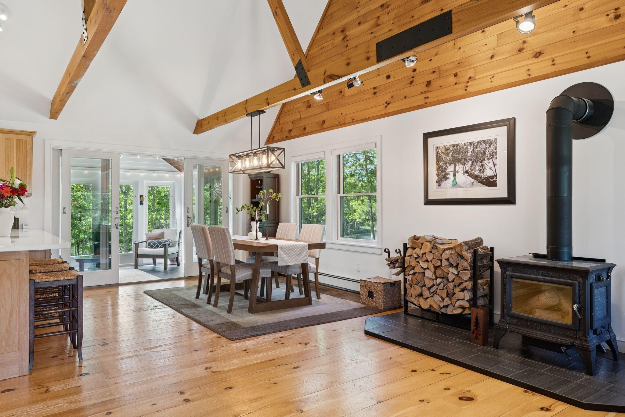 41 Beaver Lodge Lane