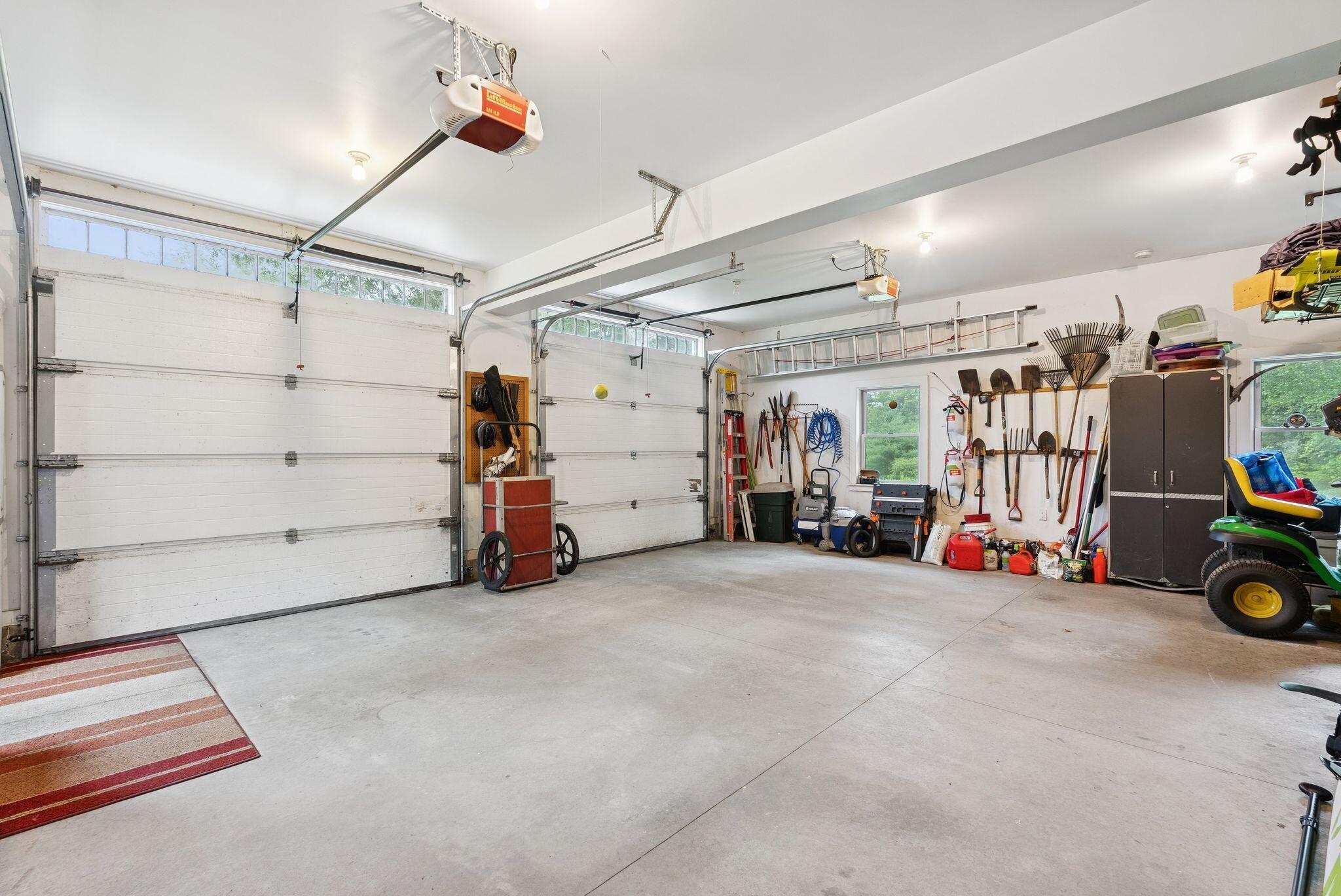 41 Beaver Lodge Lane
