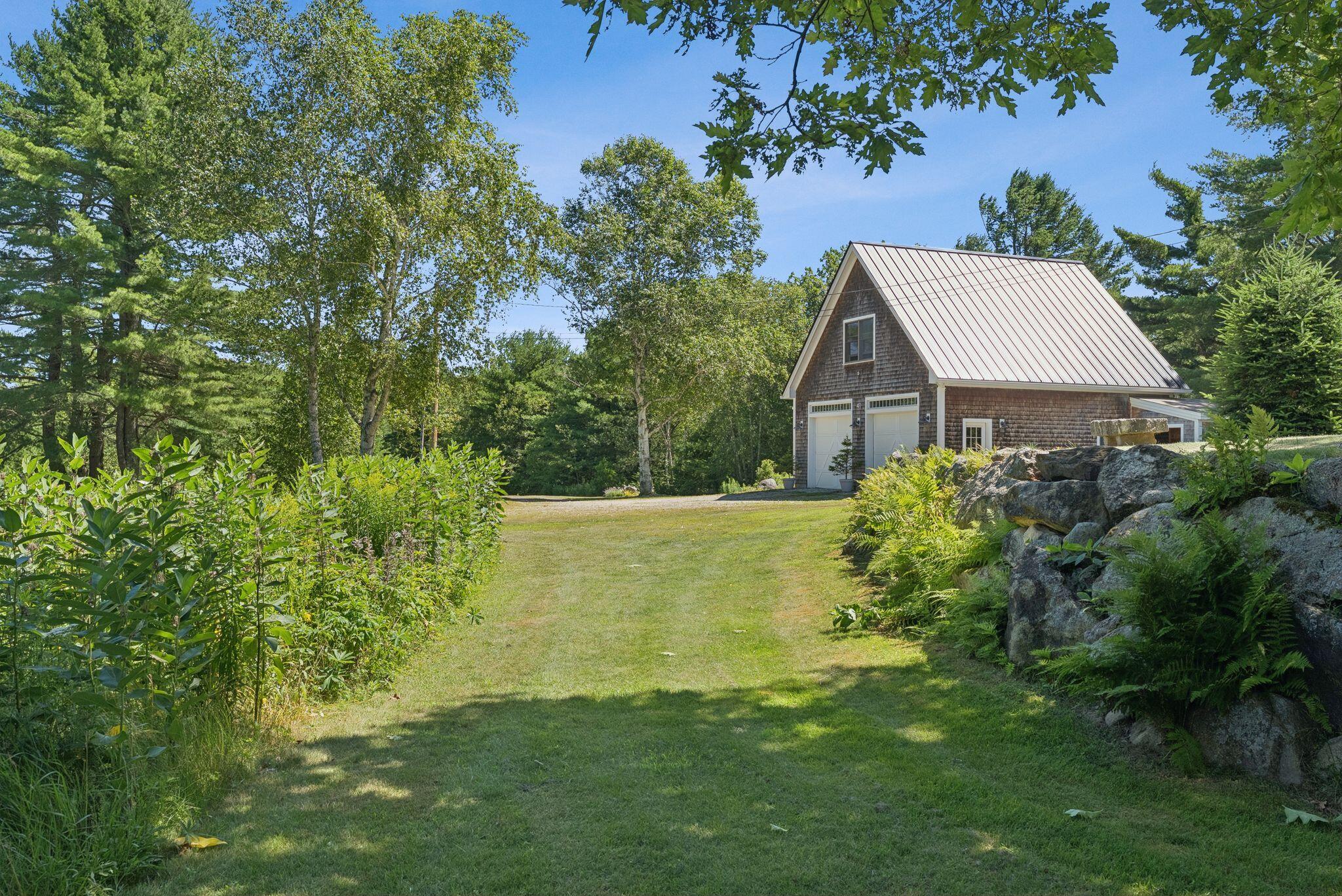 41 Beaver Lodge Lane