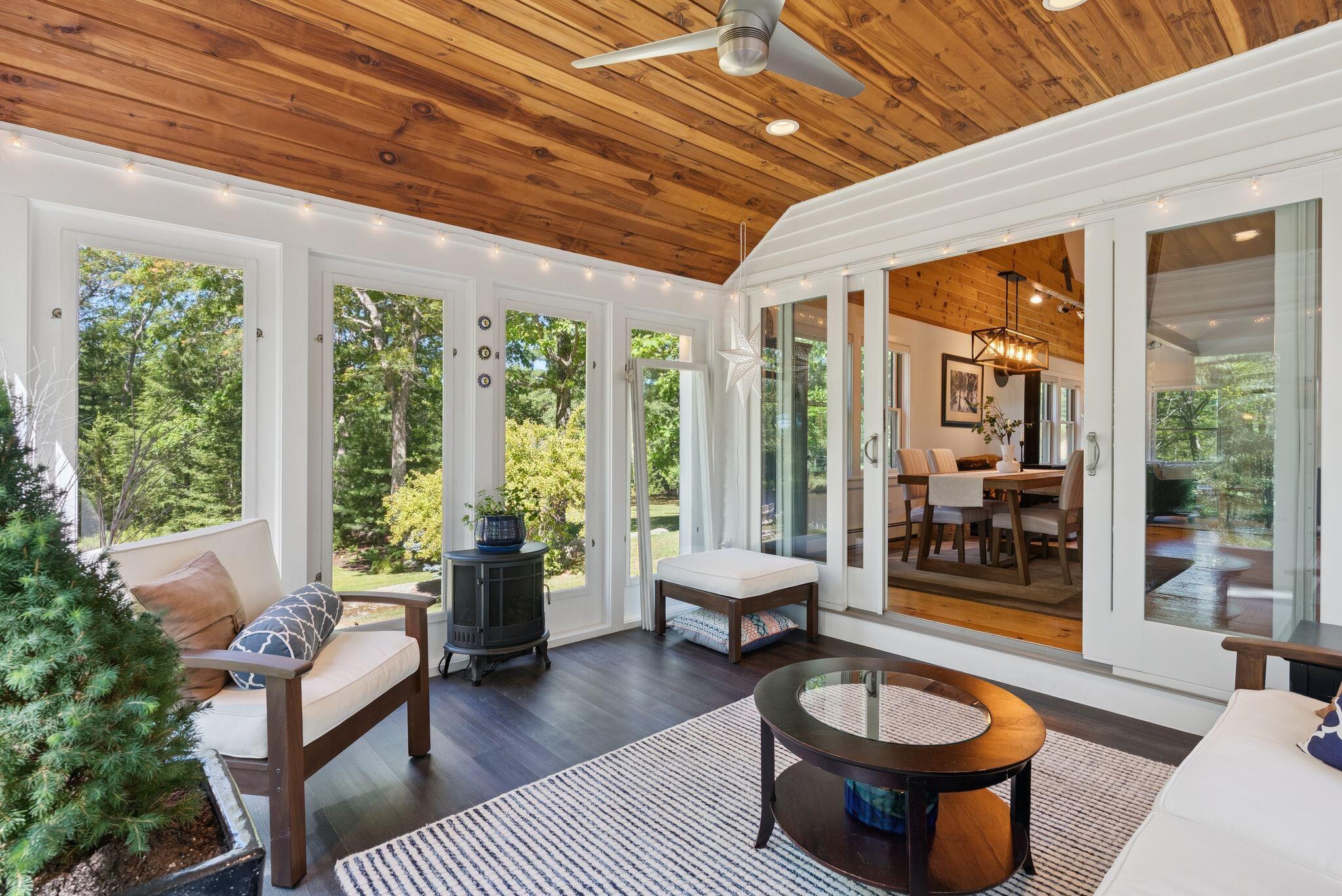 41 Beaver Lodge Lane