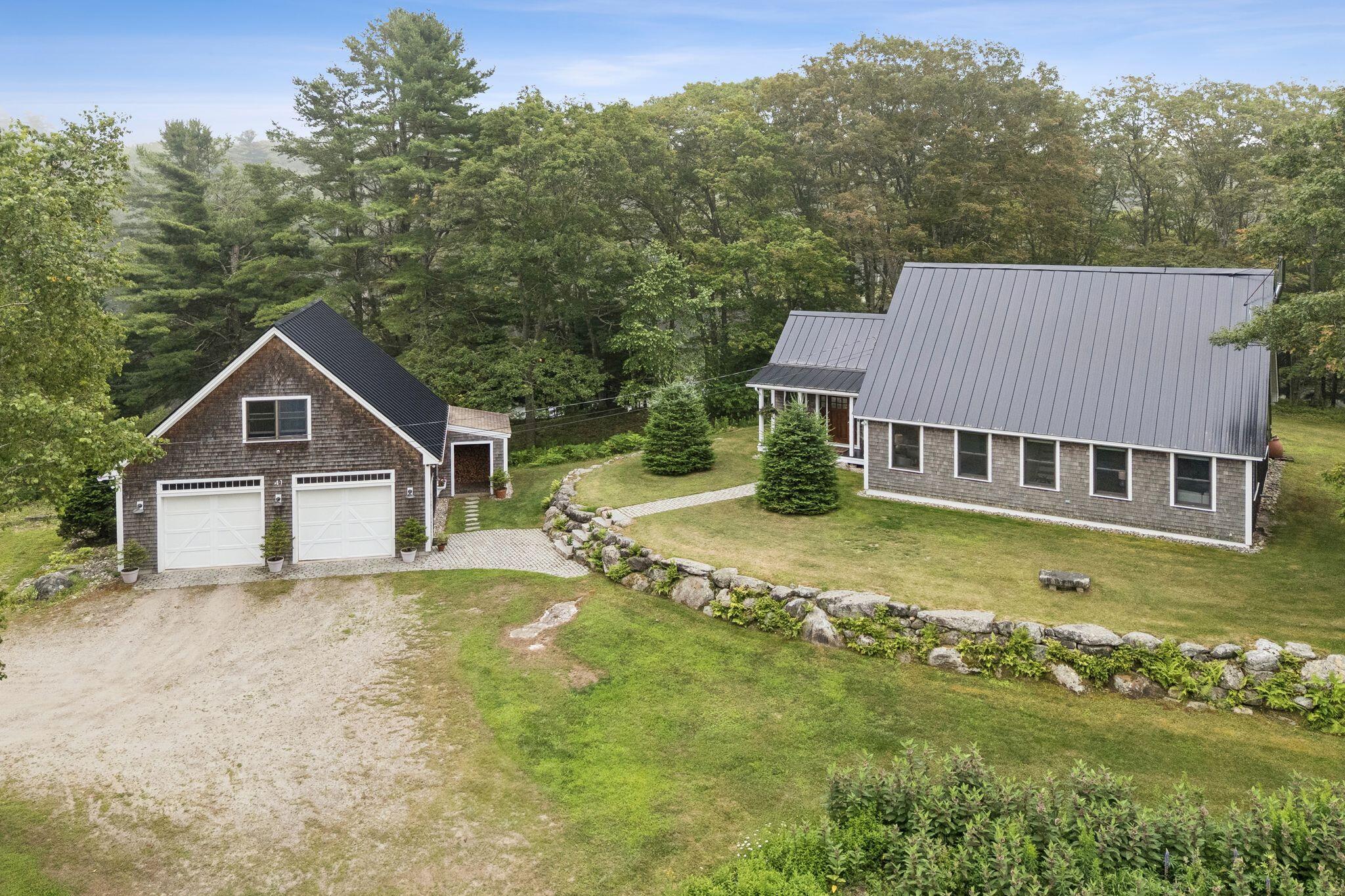41 Beaver Lodge Lane