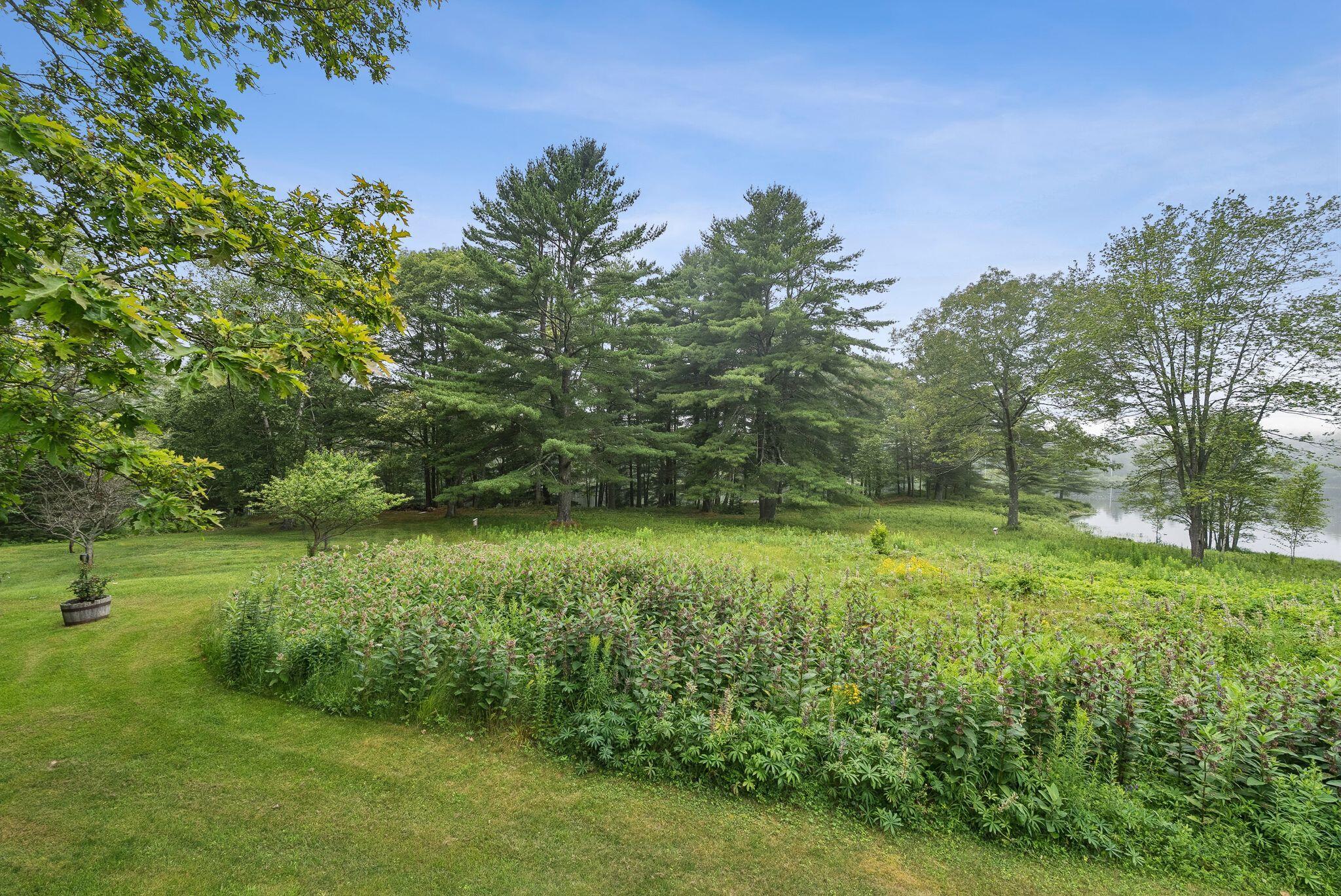 41 Beaver Lodge Lane