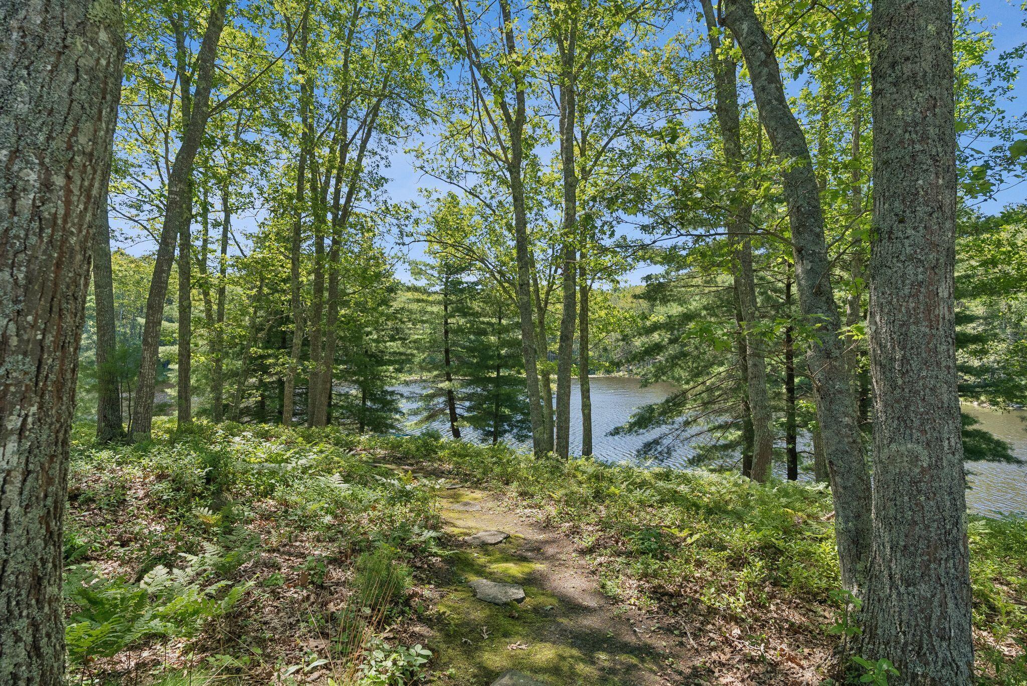 41 Beaver Lodge Lane