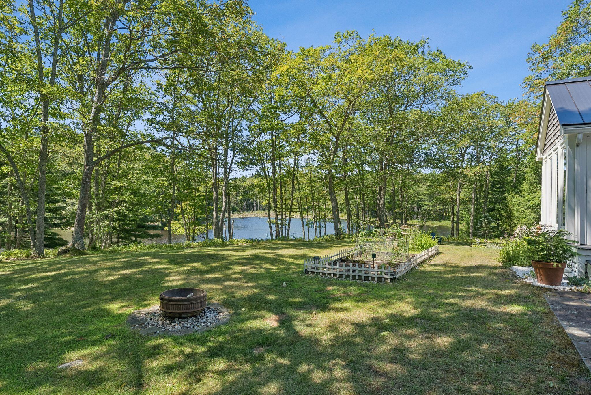 41 Beaver Lodge Lane