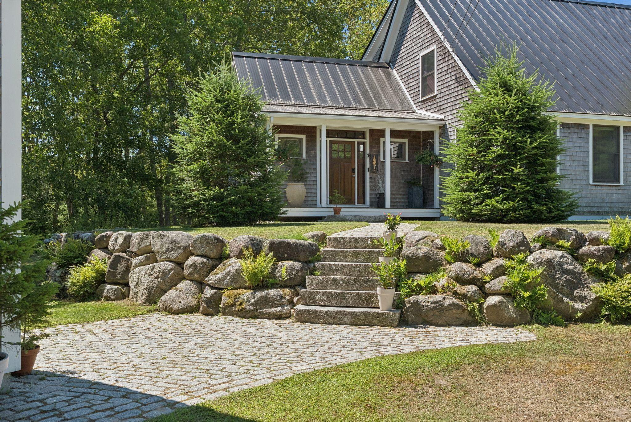 41 Beaver Lodge Lane