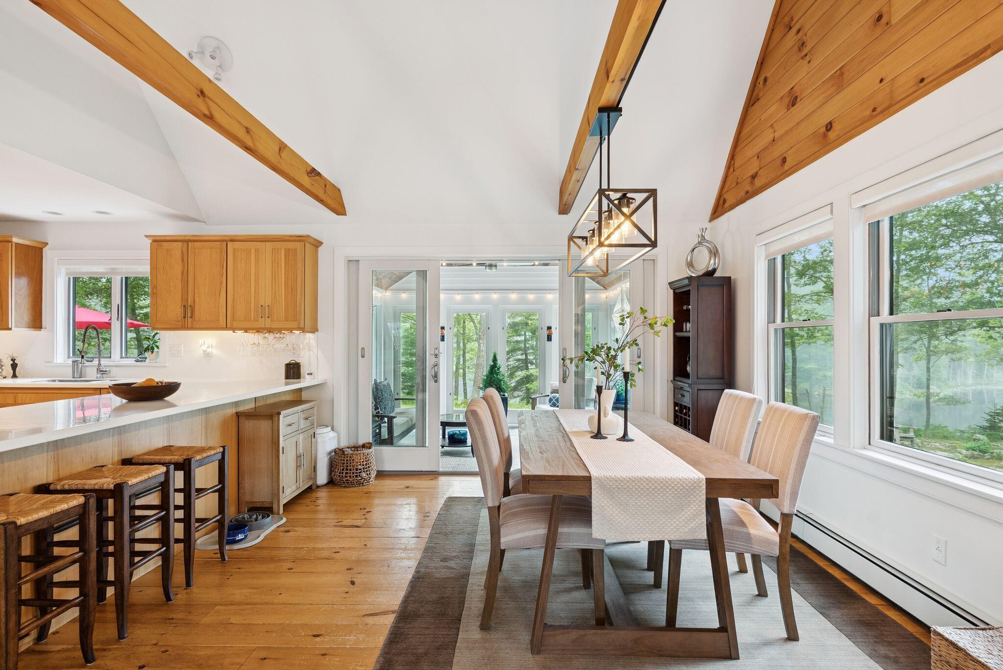 41 Beaver Lodge Lane
