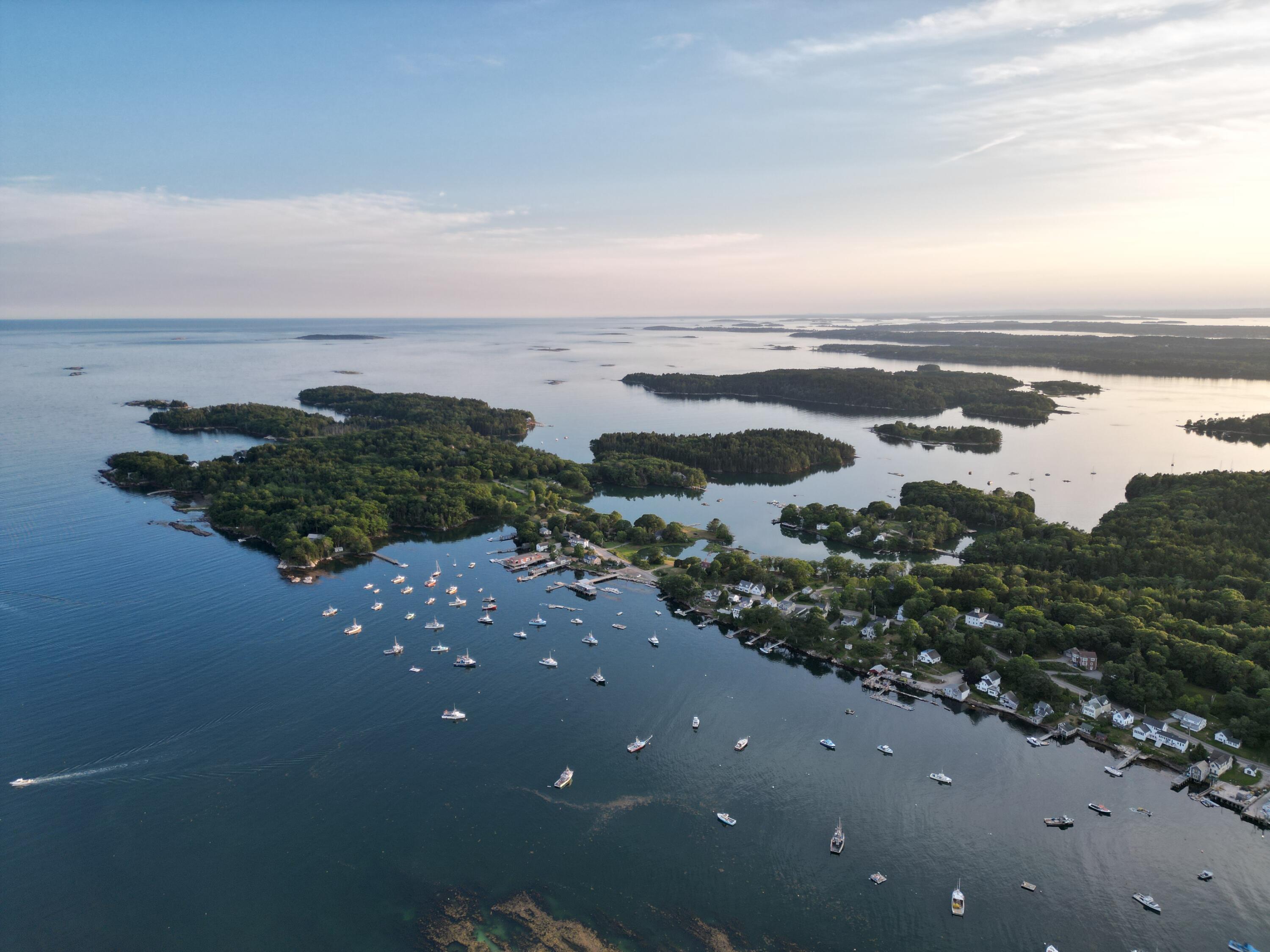 943 Cundys Harbor Road