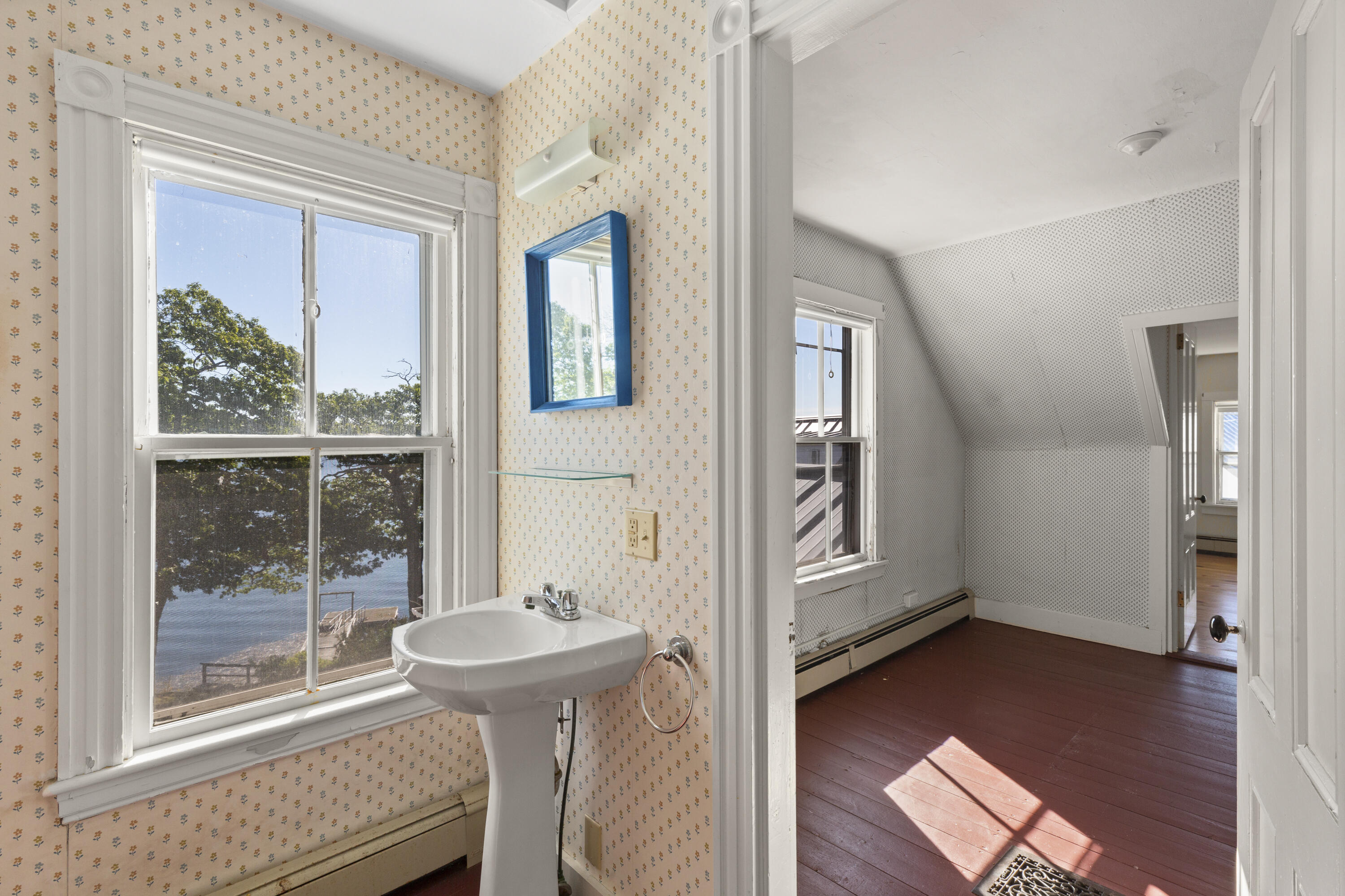 943 Cundys Harbor Road