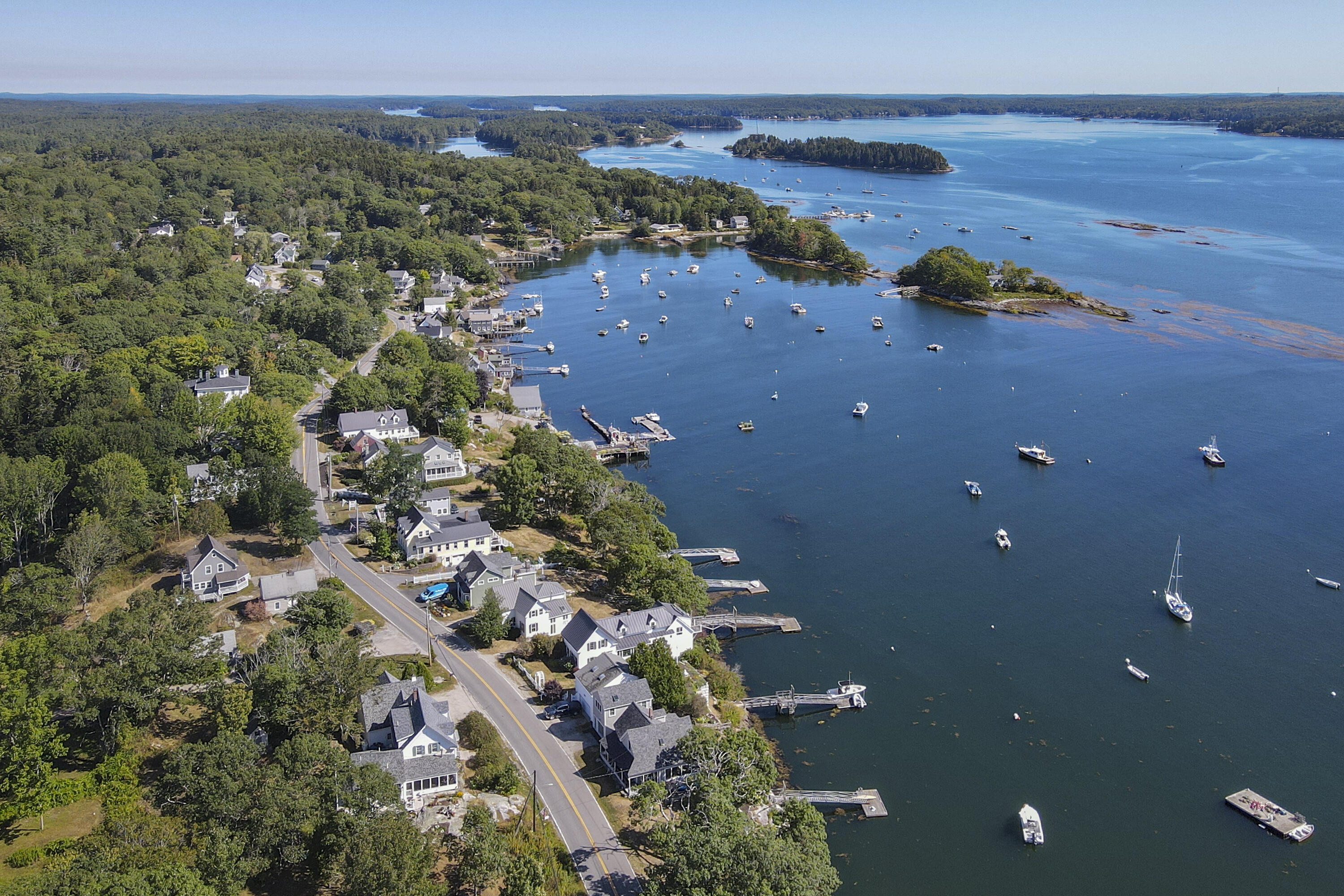 943 Cundys Harbor Road