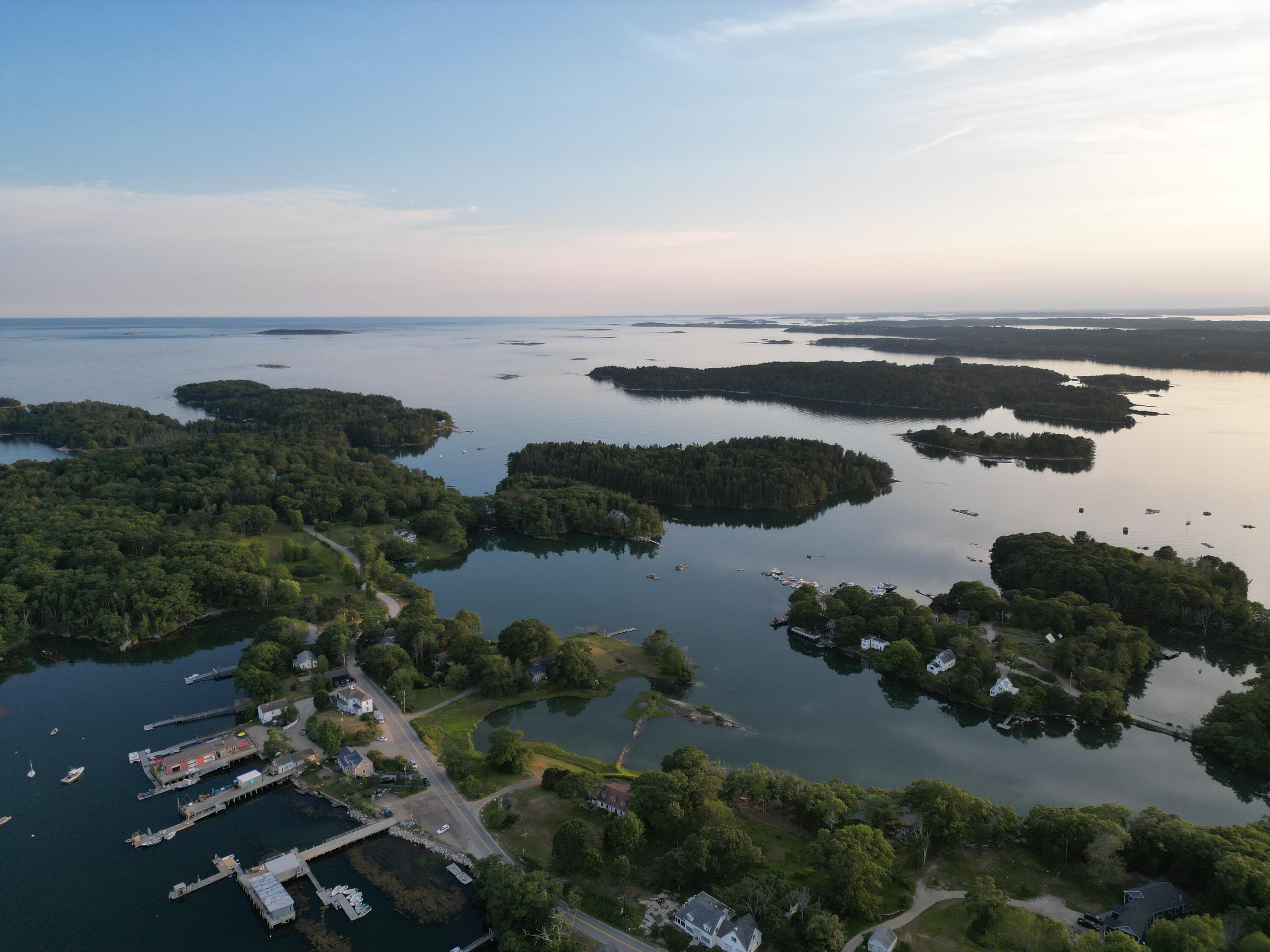 943 Cundys Harbor Road