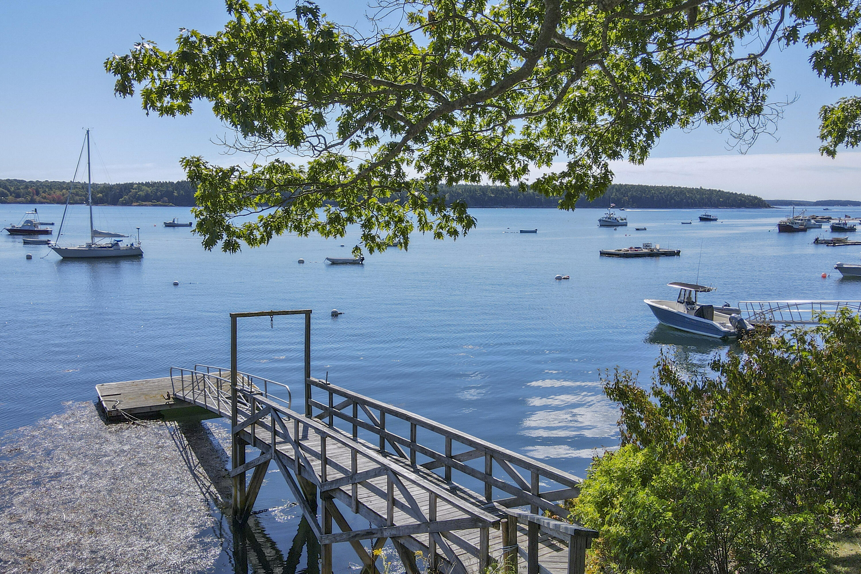 943 Cundys Harbor Road