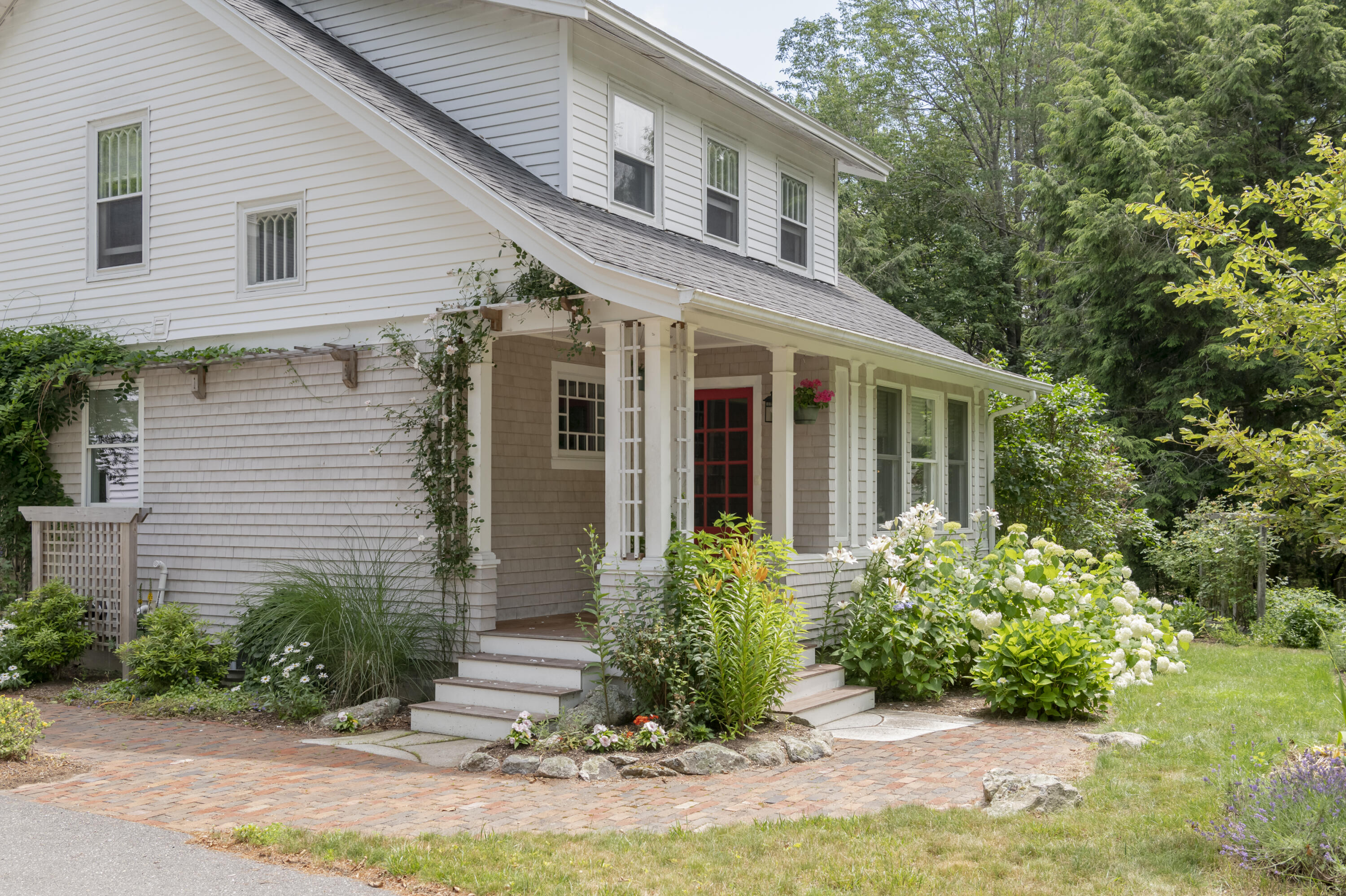 1475 High Street