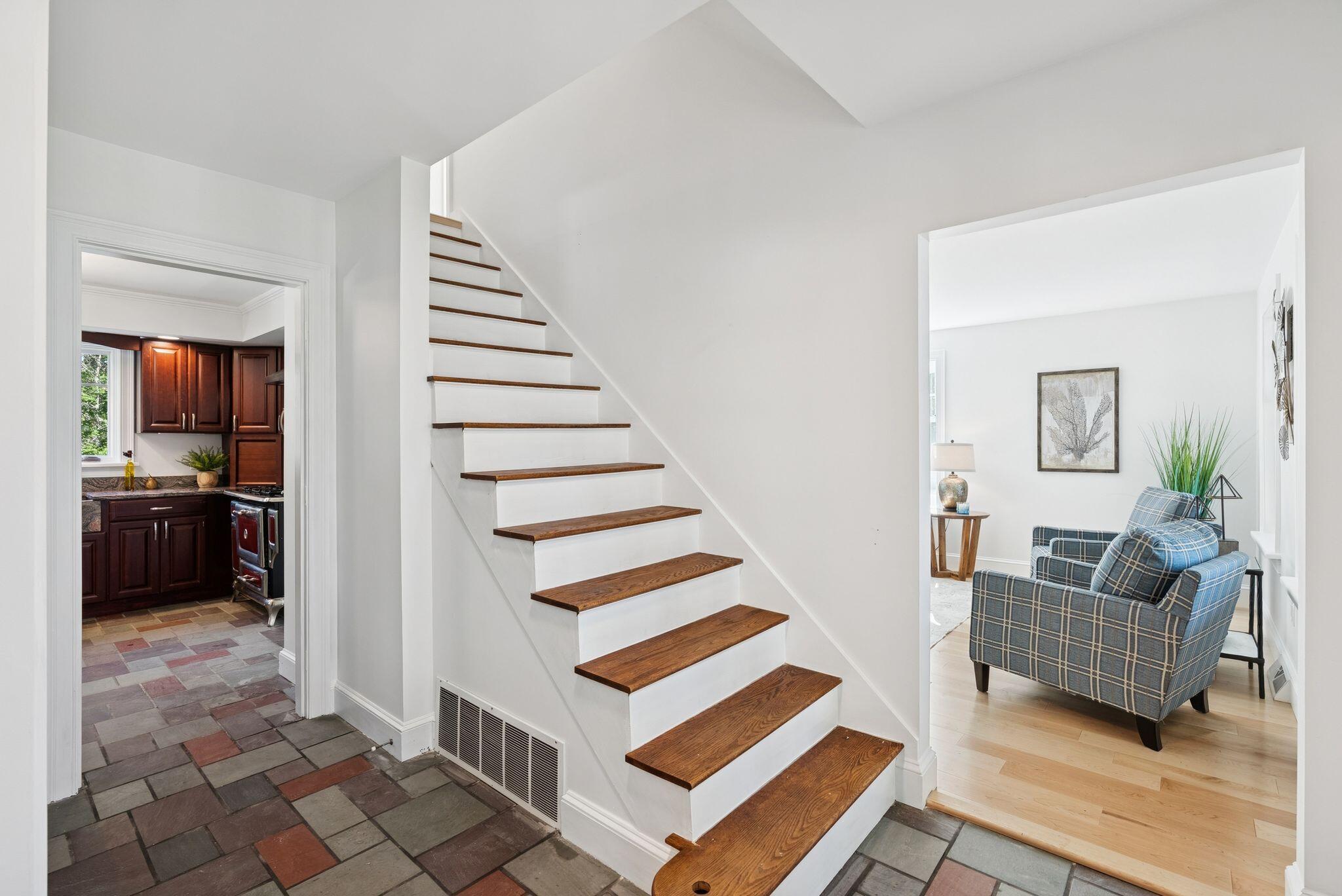 191 Phipps Point Road