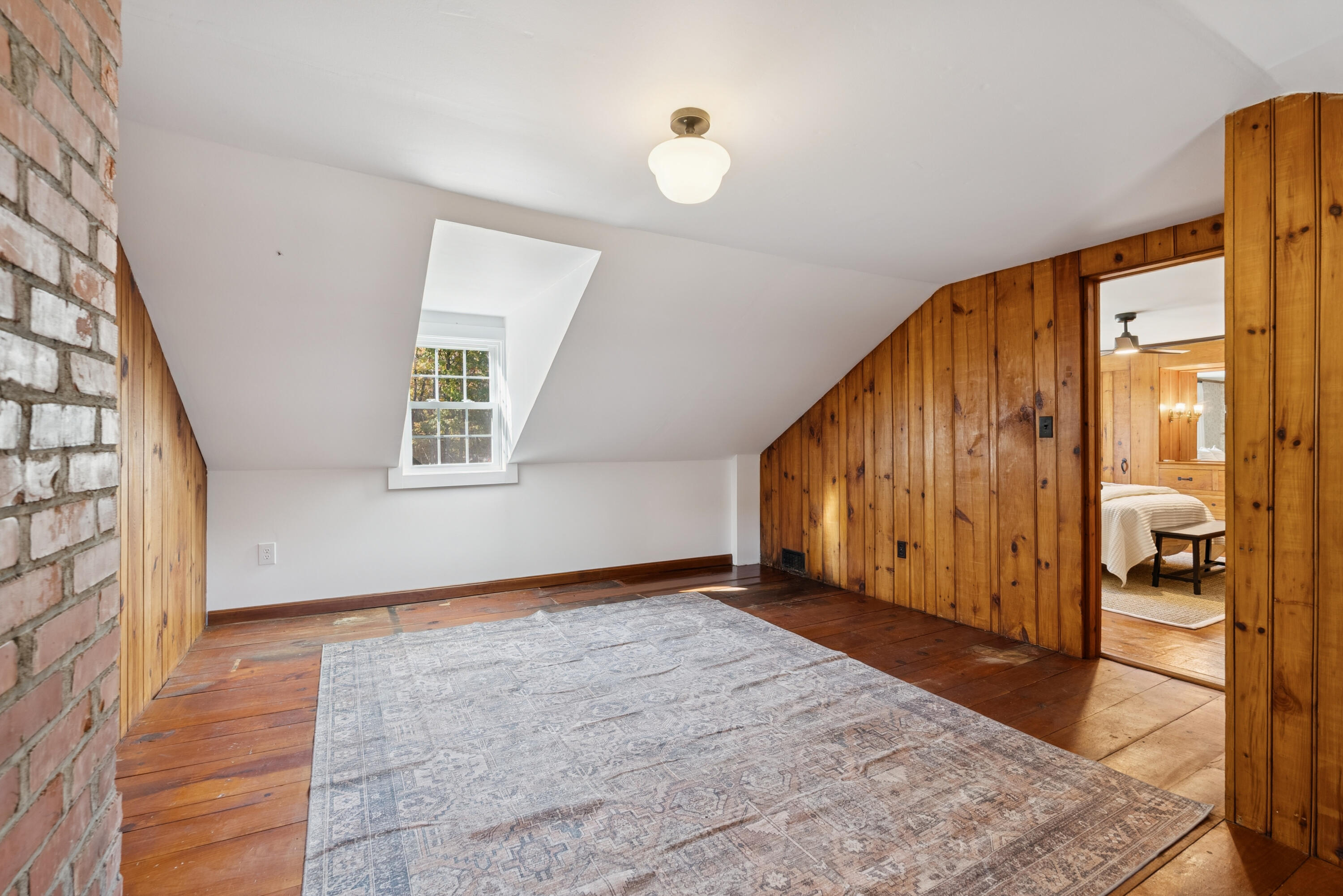 51 Gould Road, Lisbon