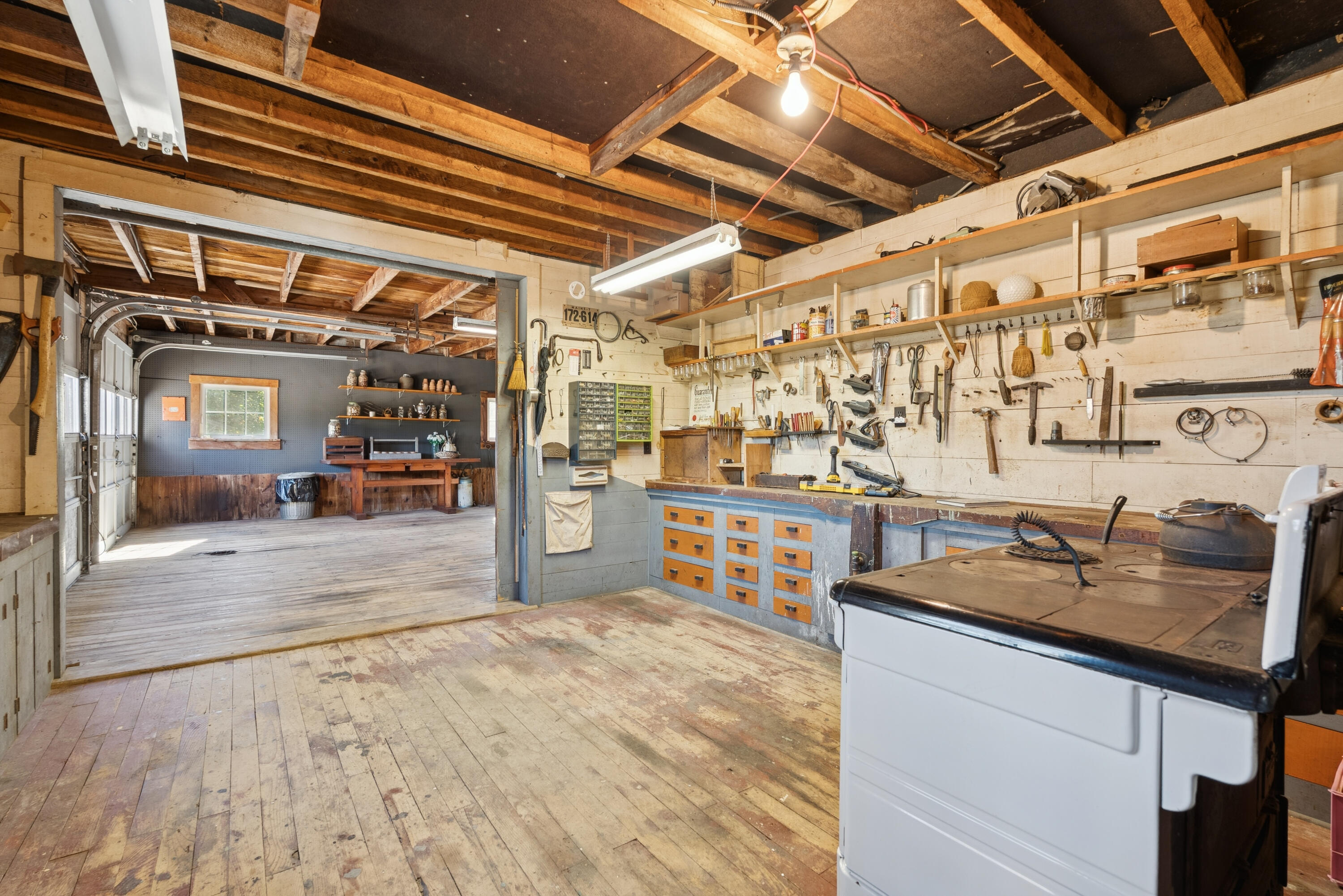 51 Gould Road, Lisbon