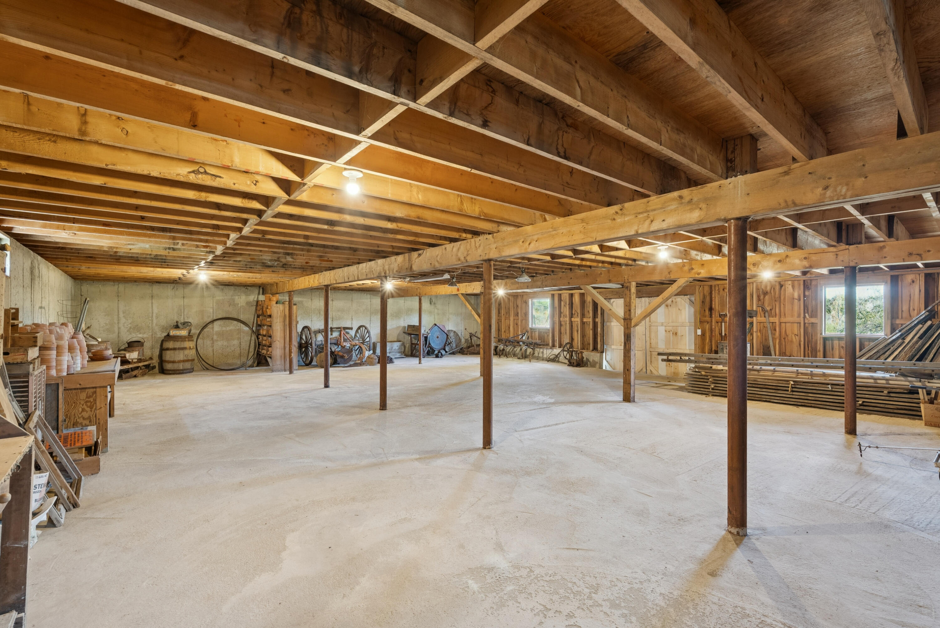 51 Gould Road, Lisbon