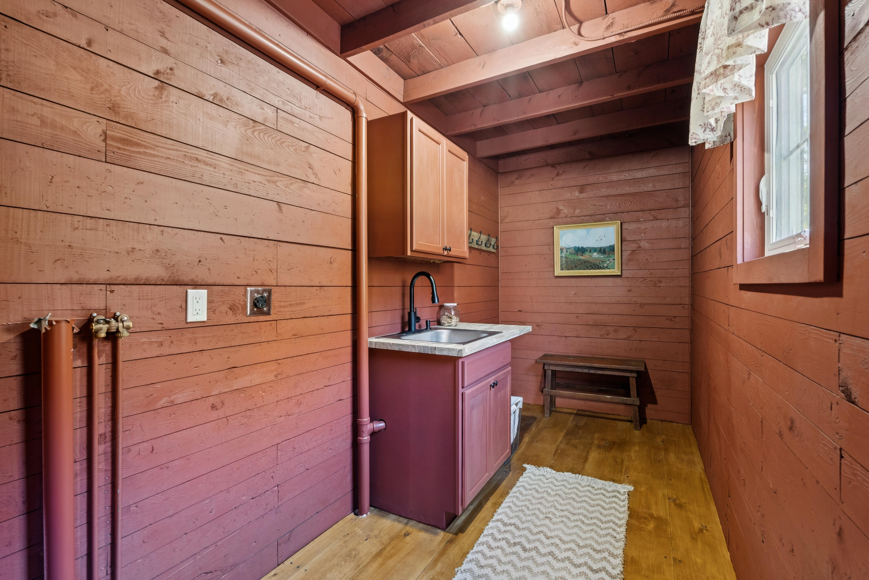 51 Gould Road, Lisbon