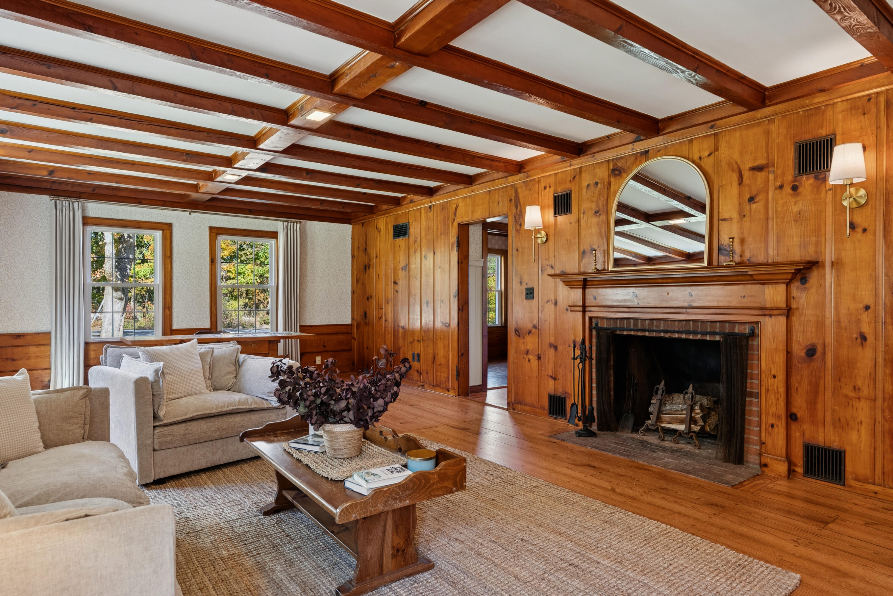 51 Gould Road, Lisbon