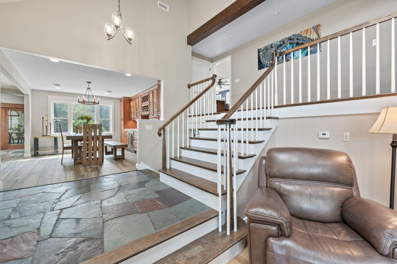 46 Casco Road