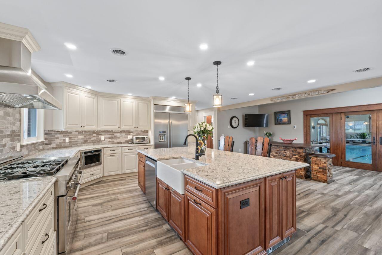 46 Casco Road