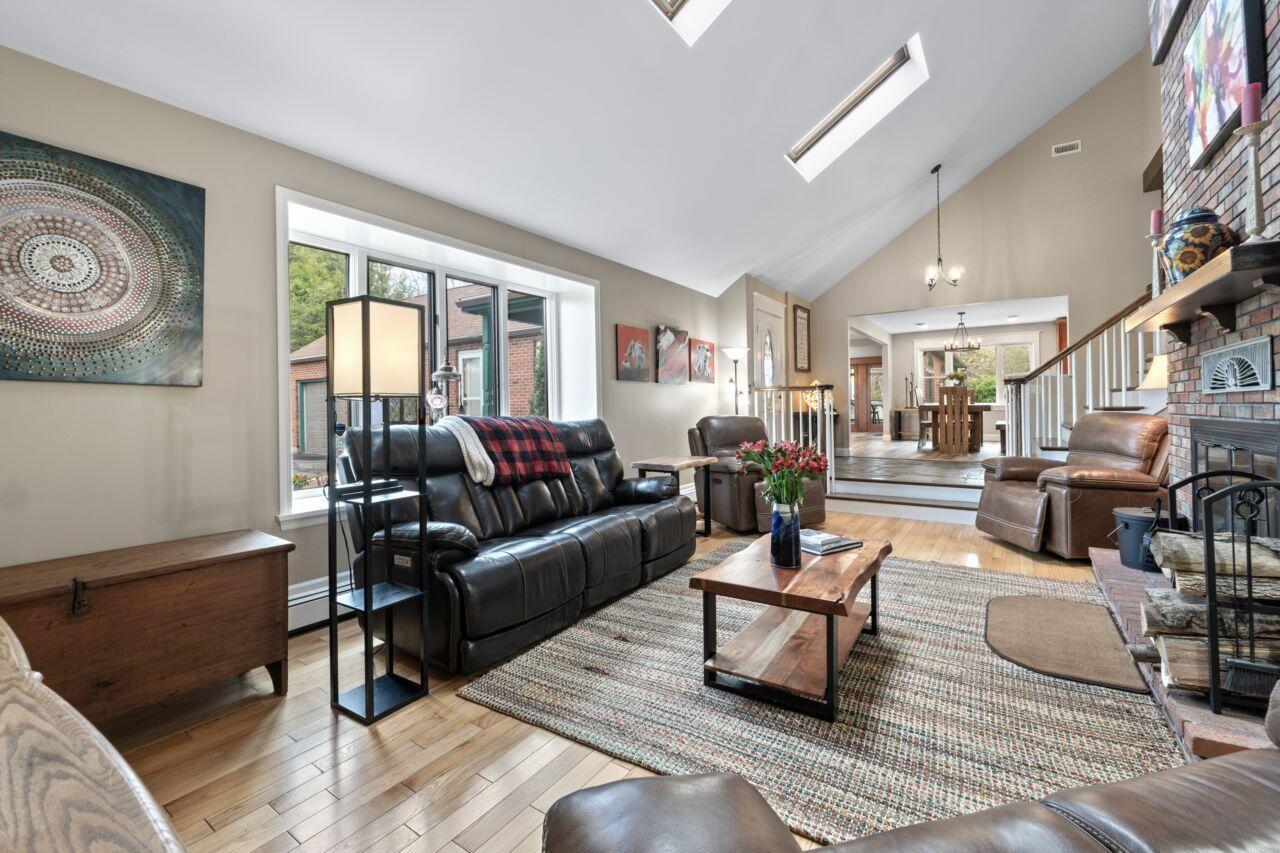 46 Casco Road