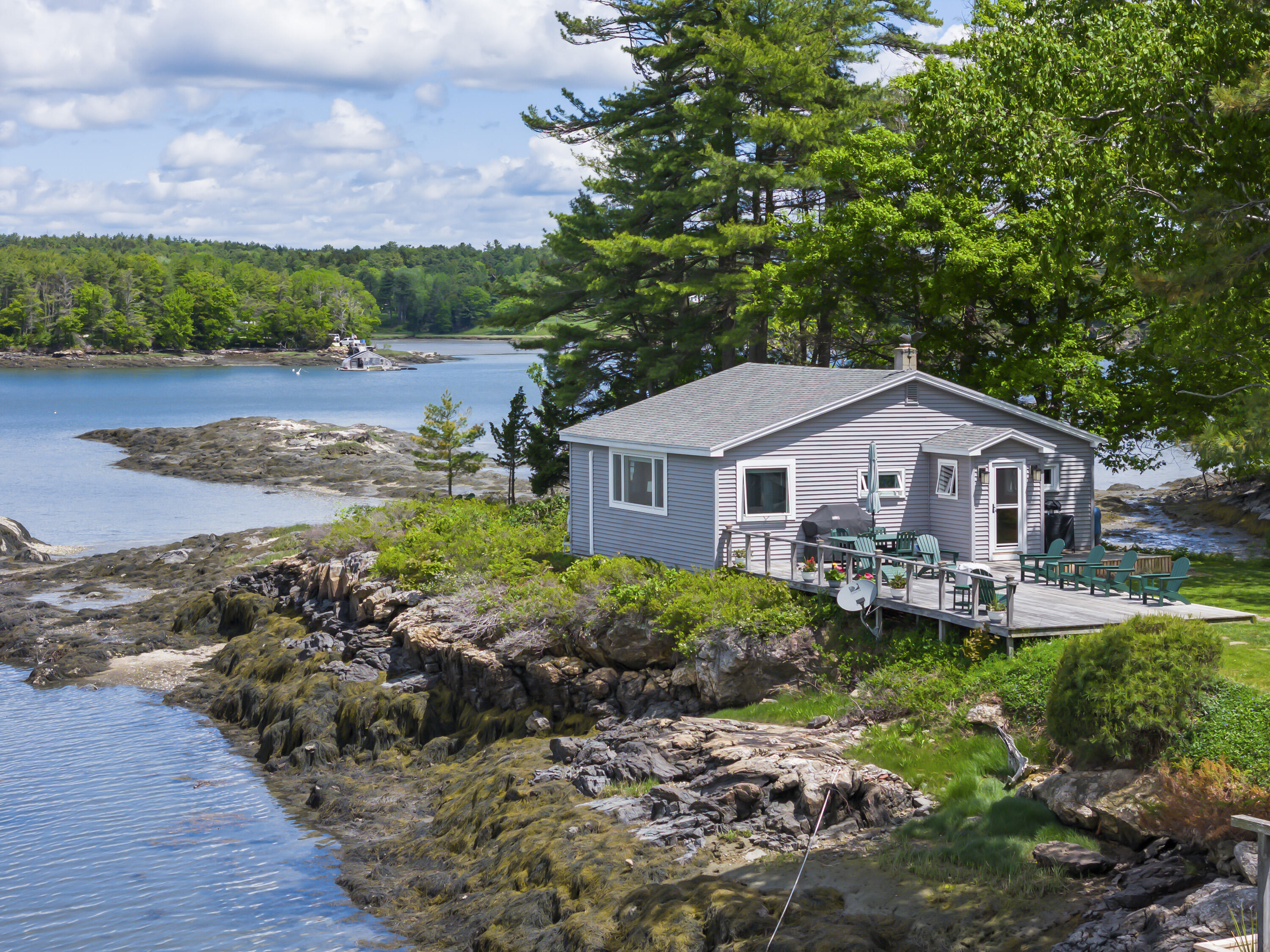 111 Rockweed Road