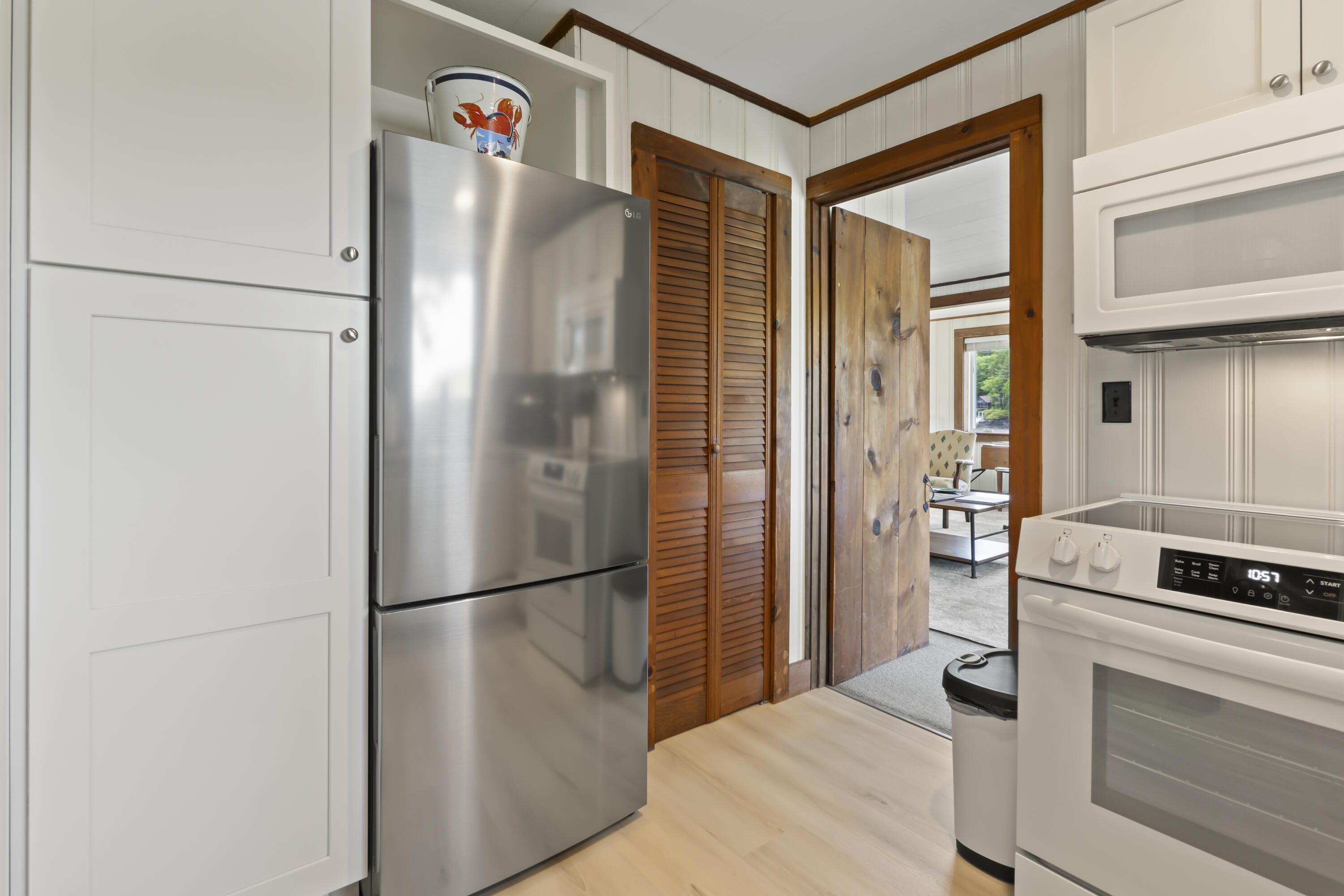 111 Rockweed Road