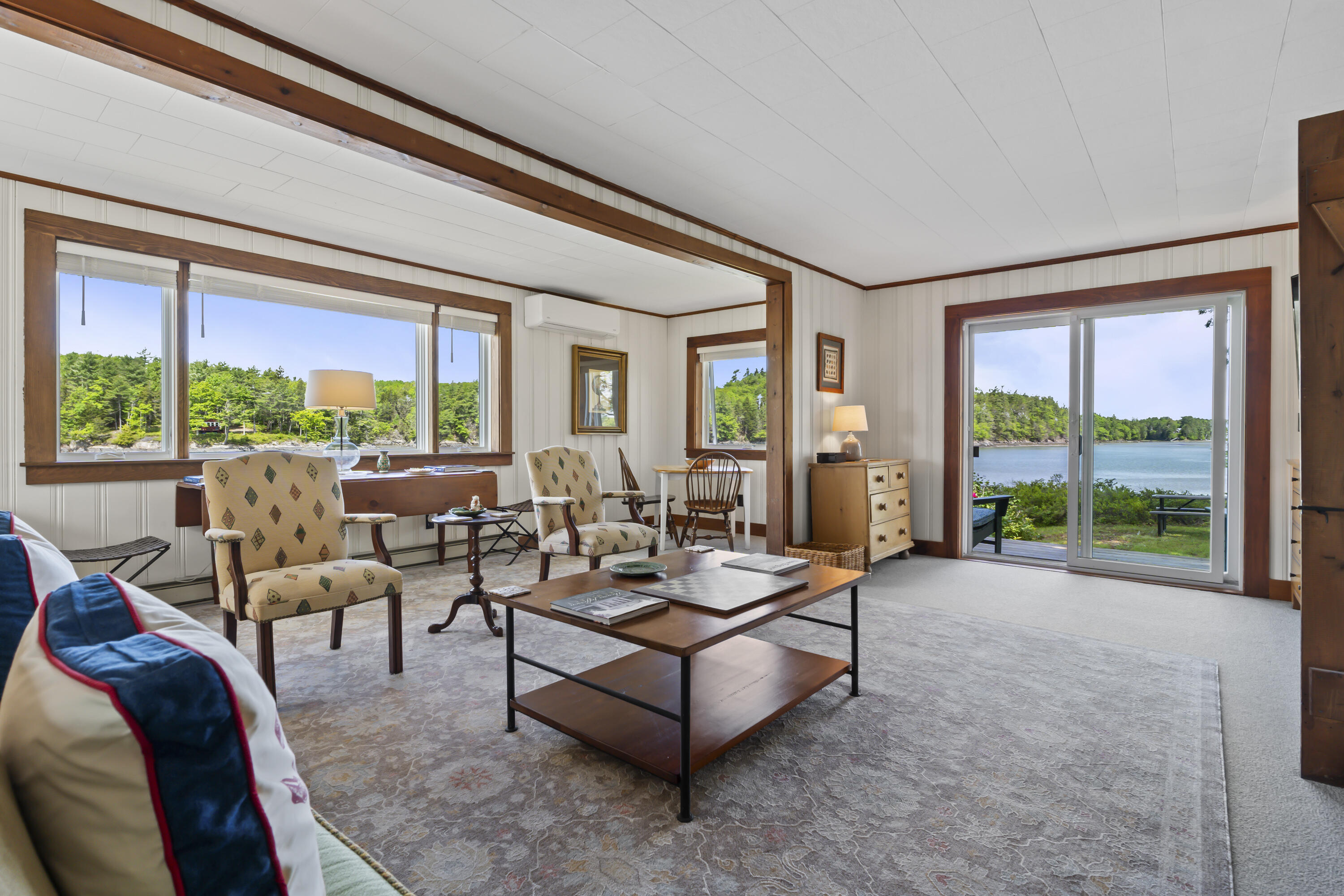 111 Rockweed Road