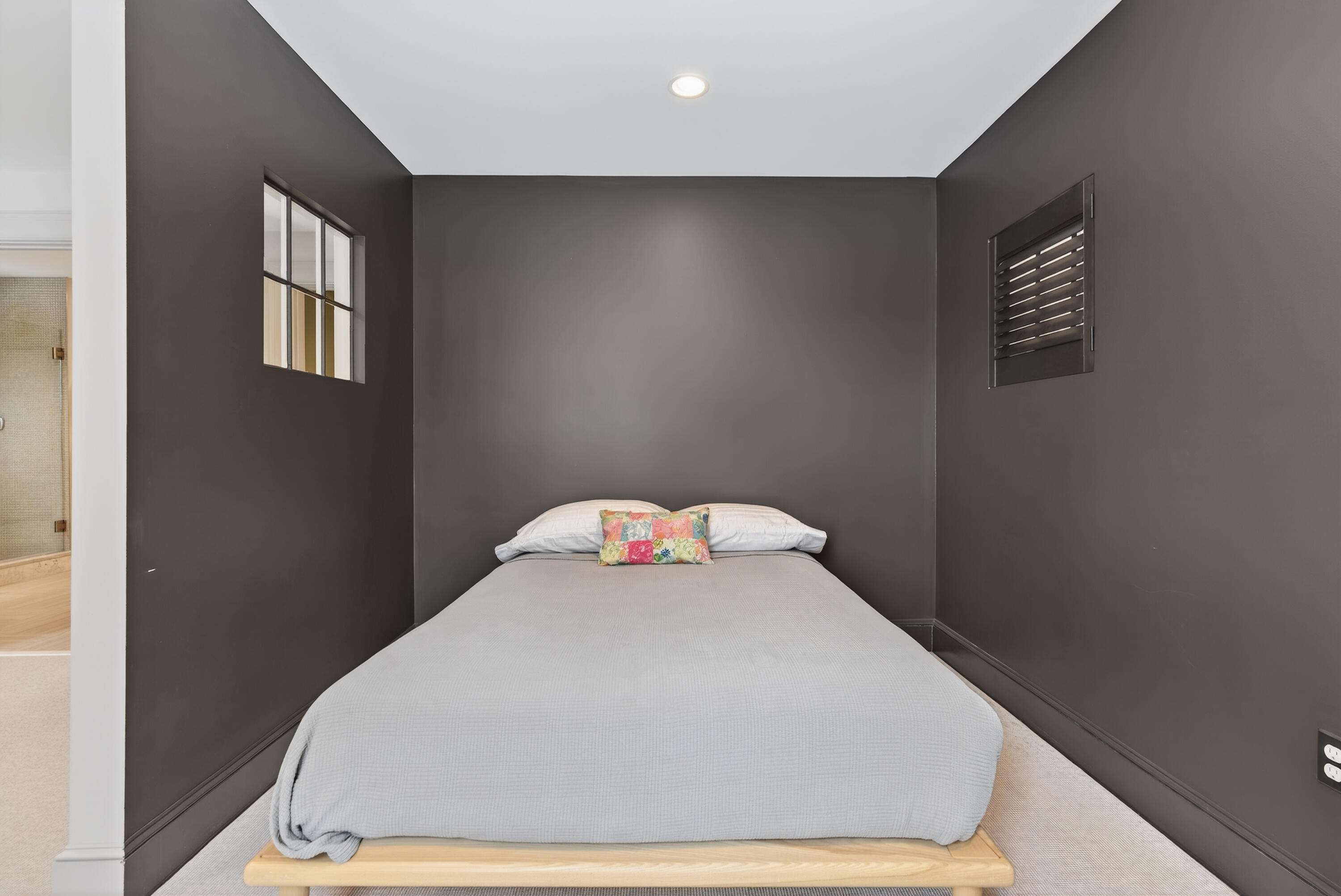 52 Maeves Way