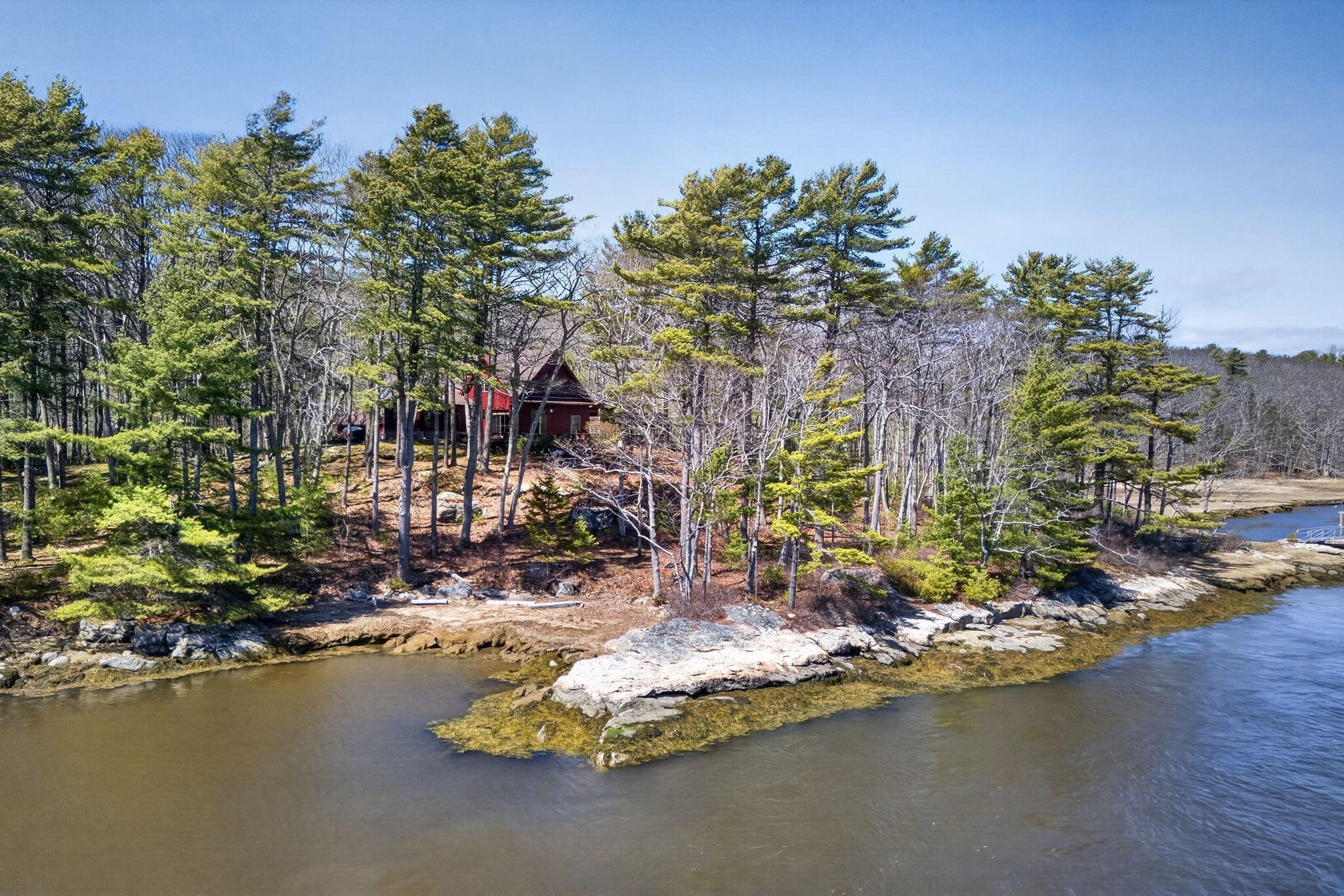 122 Old Ferry Road