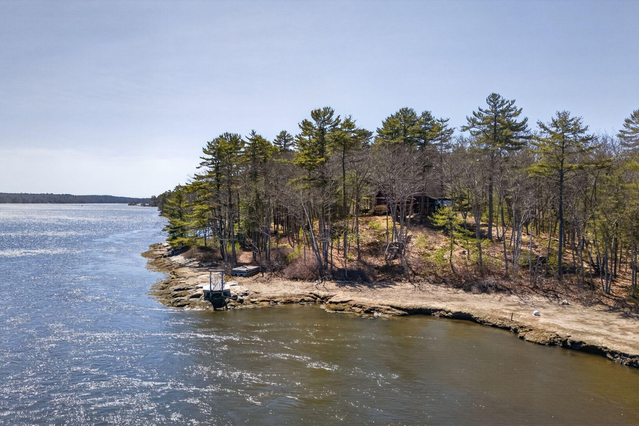122 Old Ferry Road
