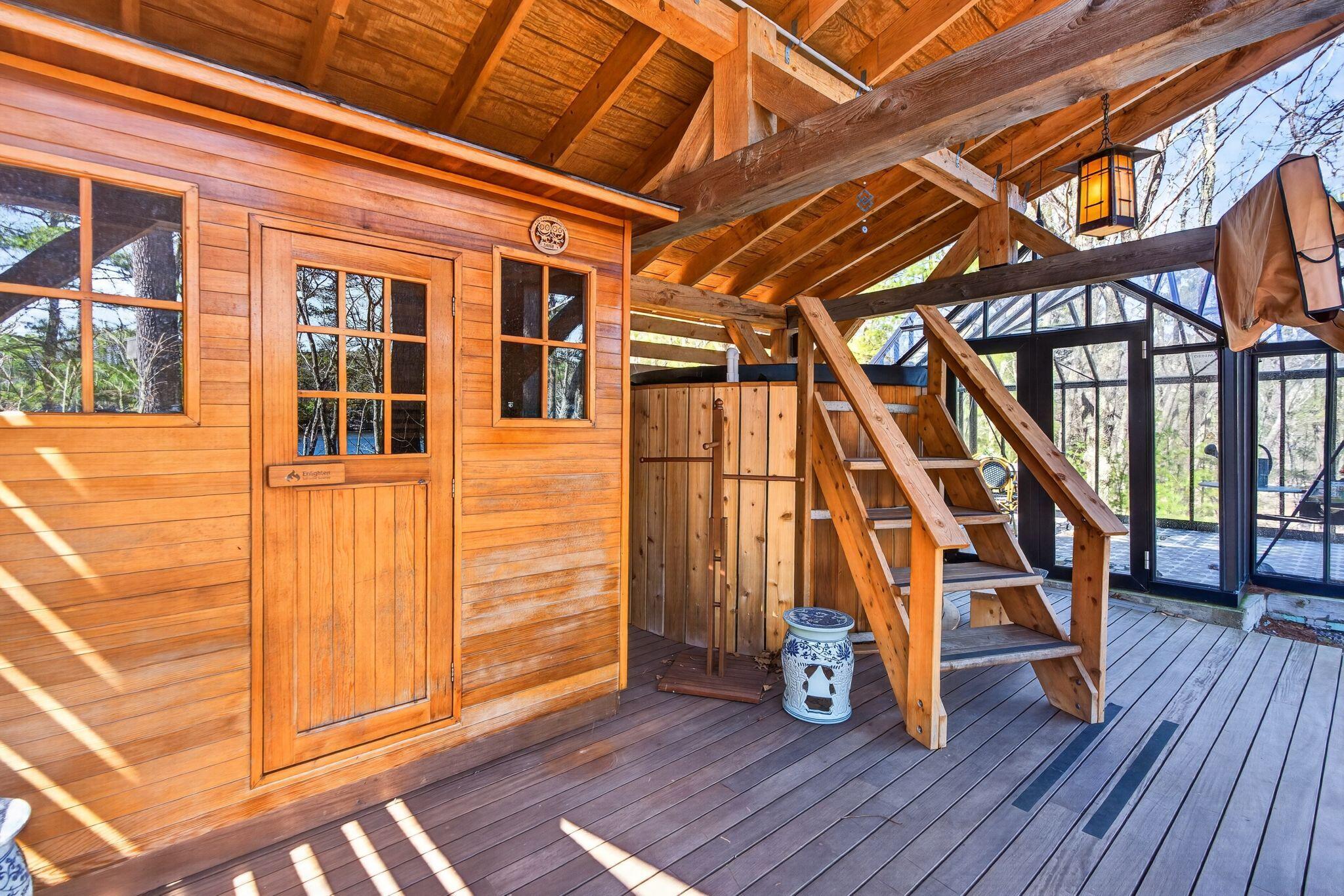 122 Old Ferry Road