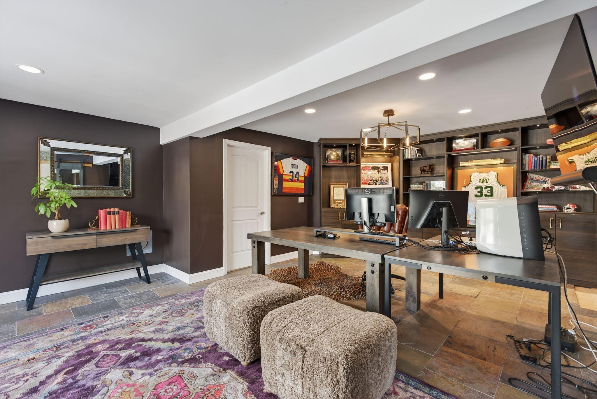 122 Old Ferry Road