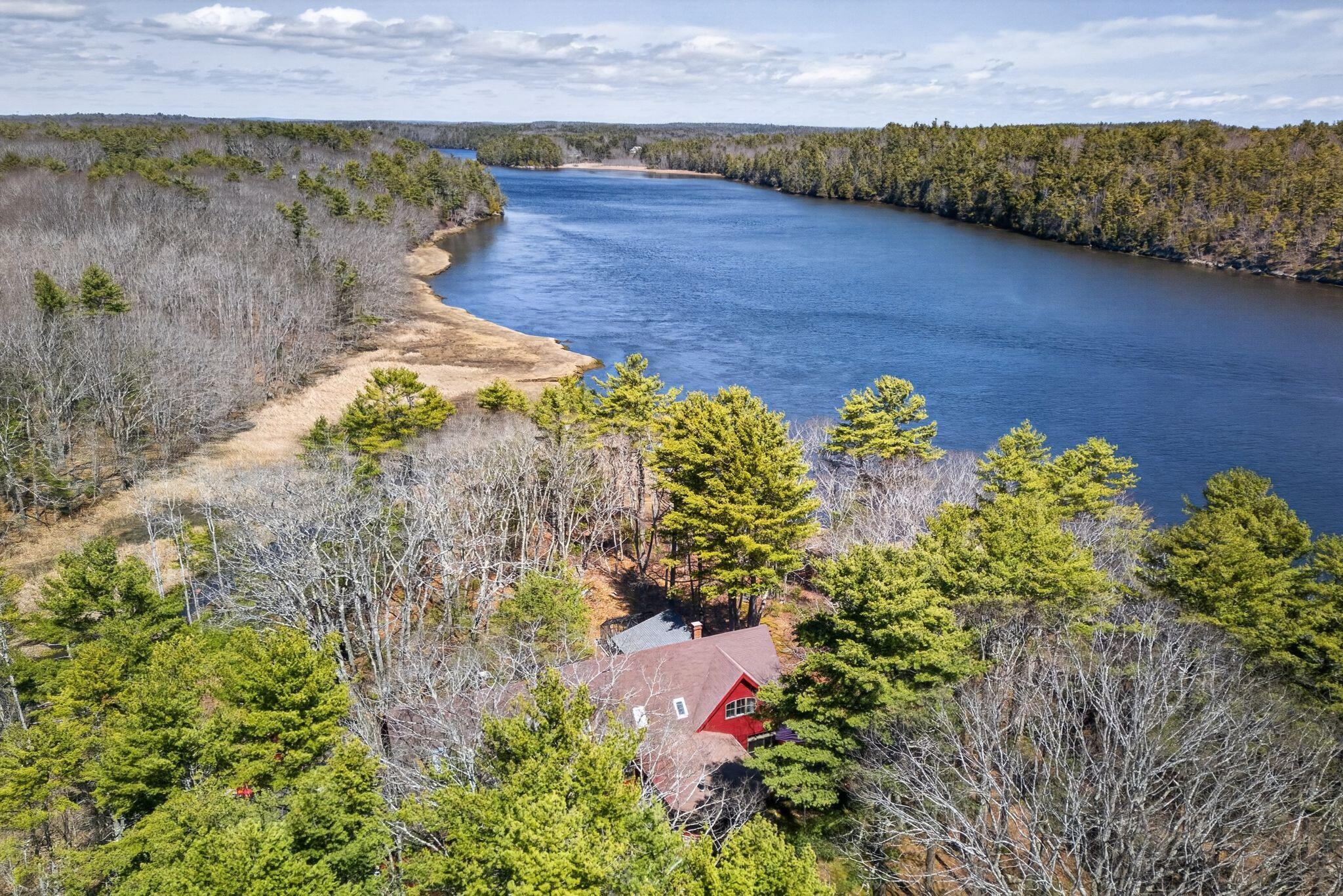 122 Old Ferry Road