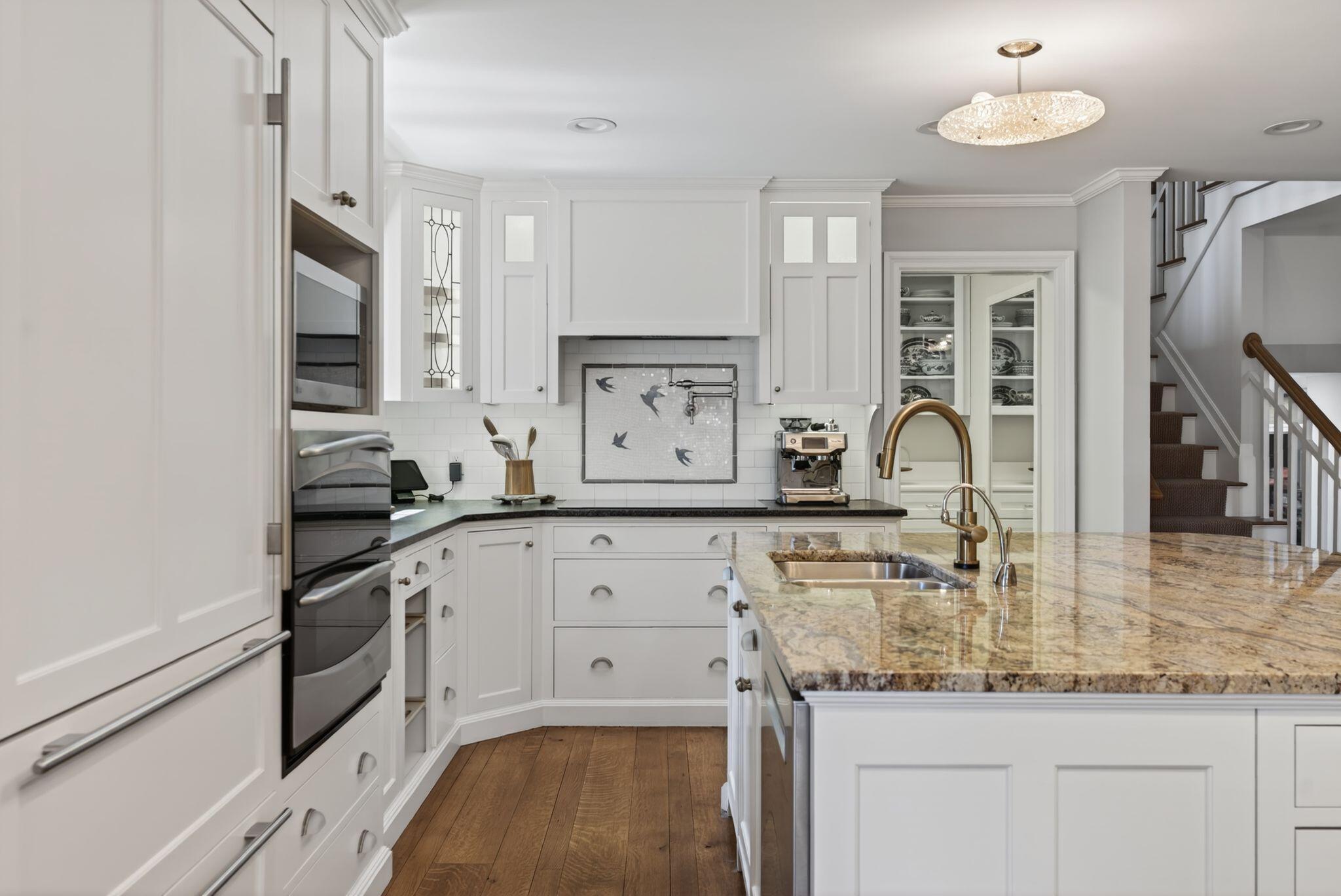 122 Old Ferry Road