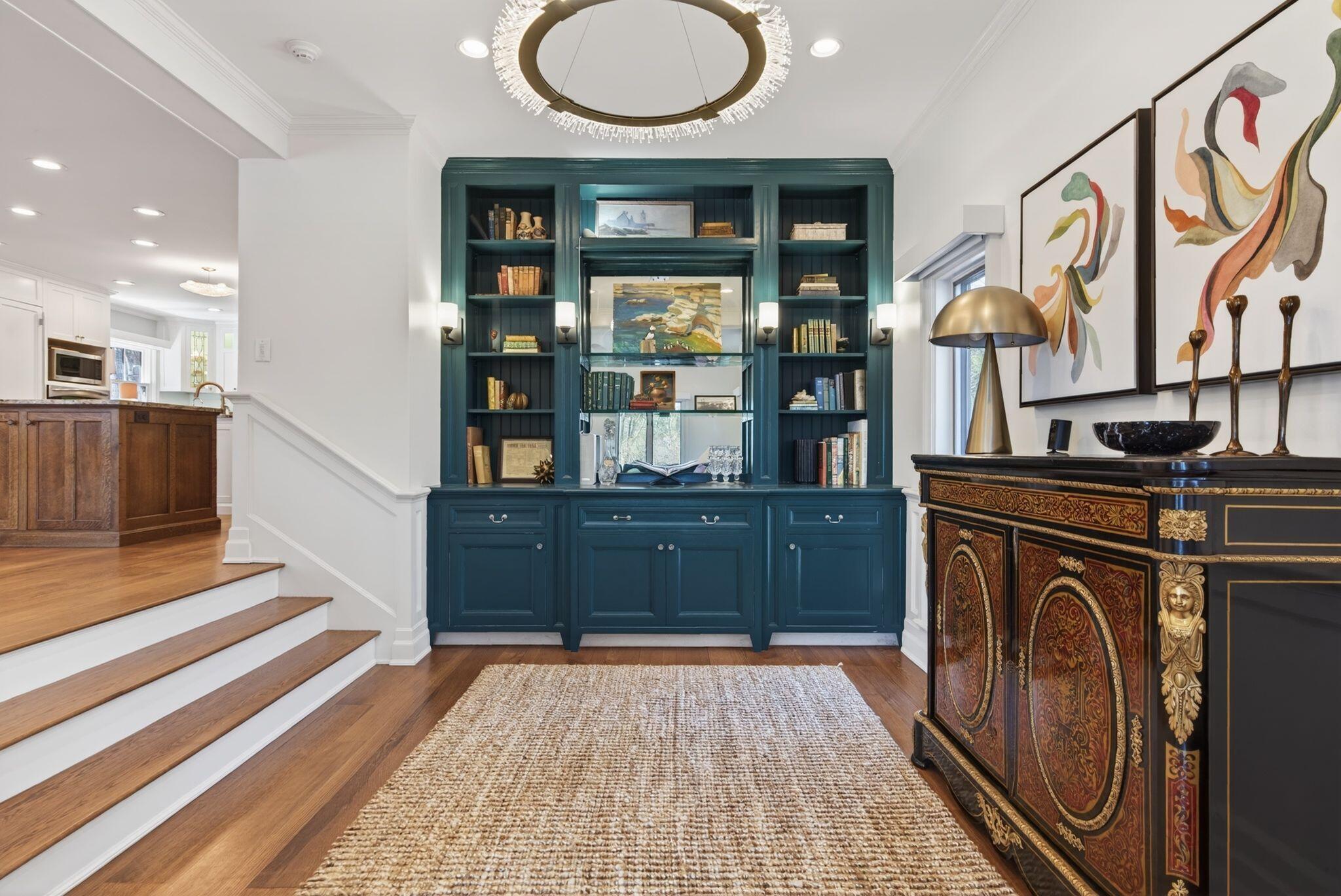 122 Old Ferry Road