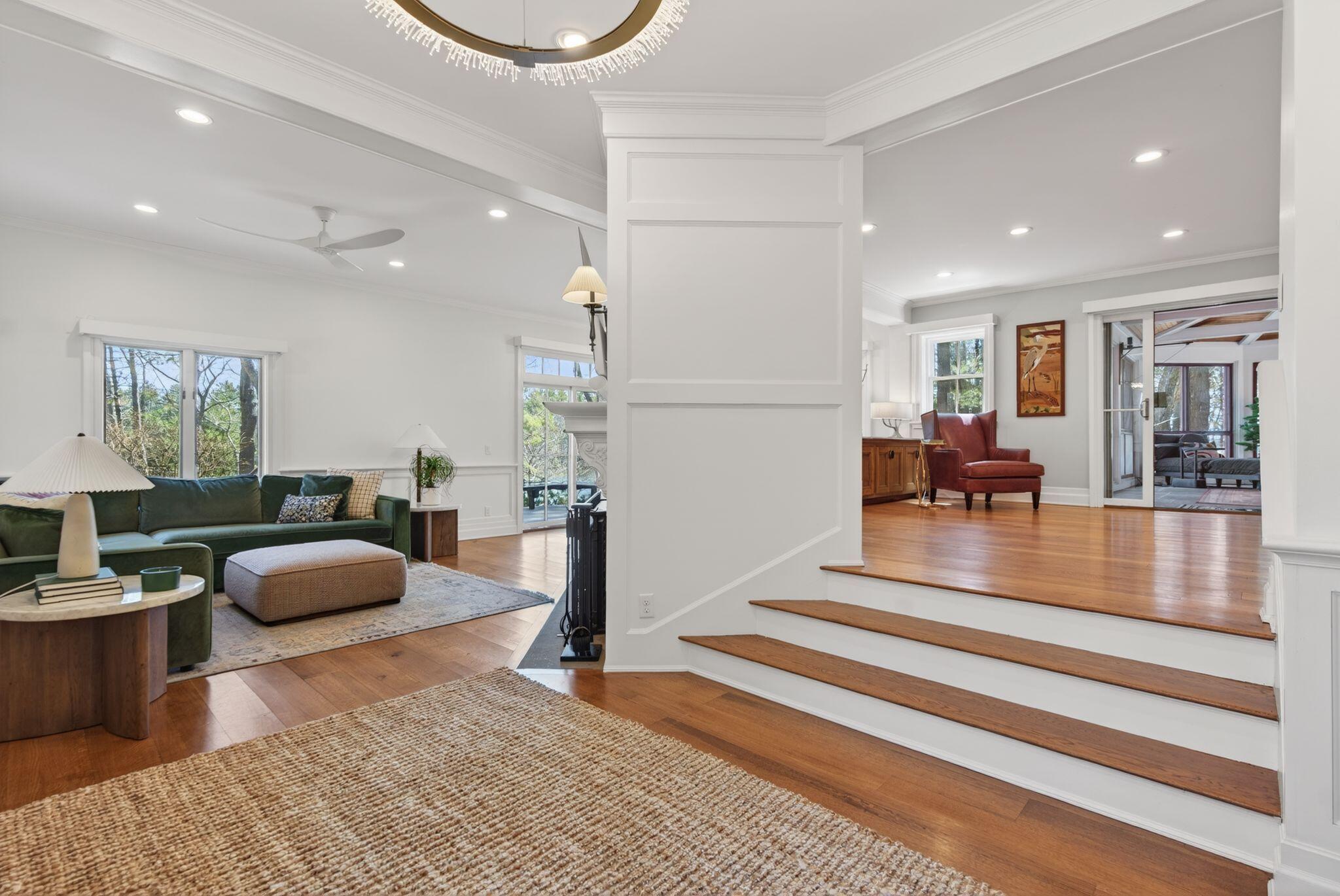 122 Old Ferry Road