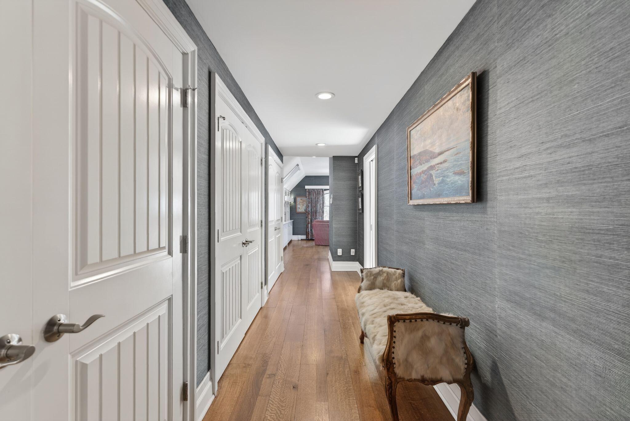 122 Old Ferry Road