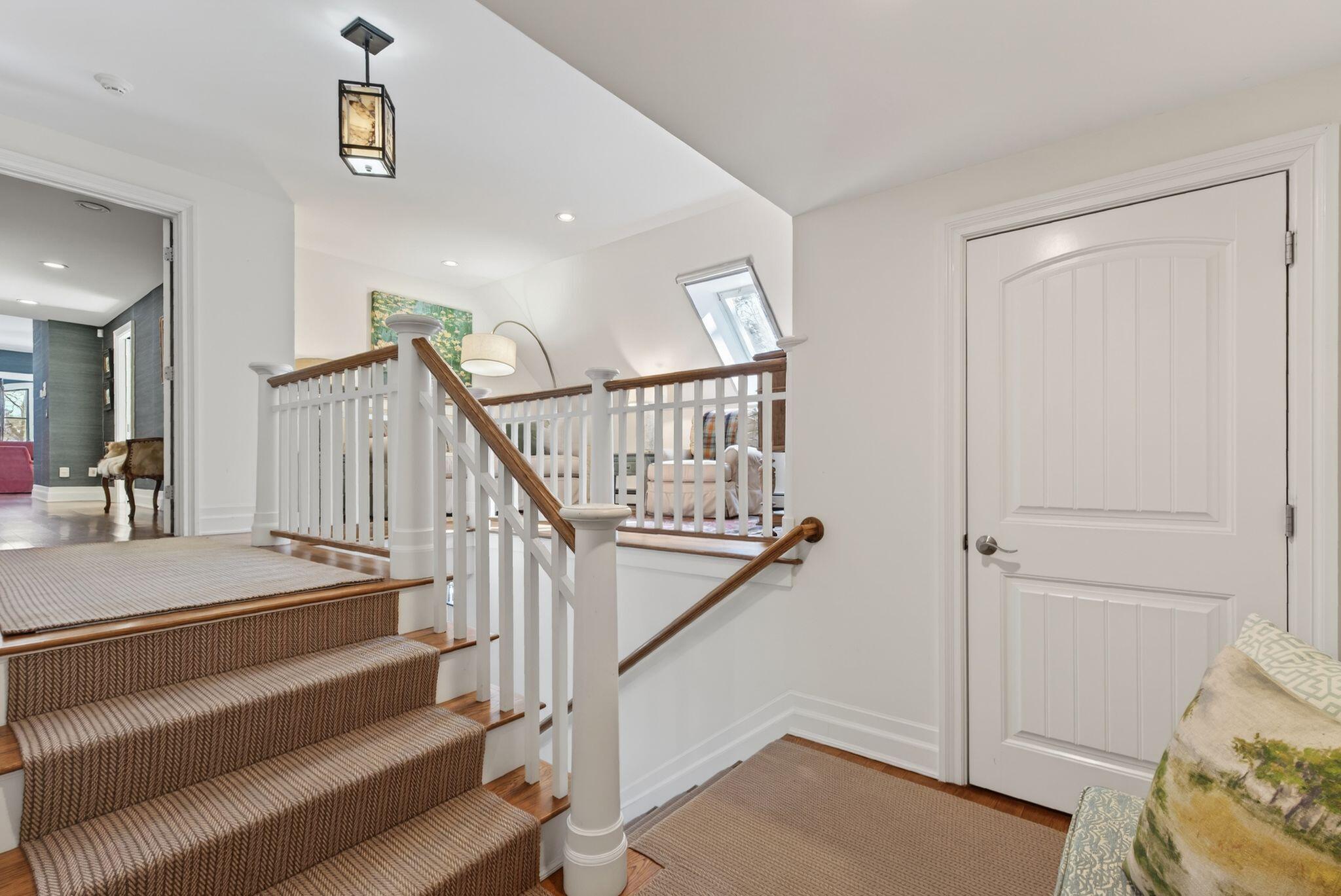 122 Old Ferry Road