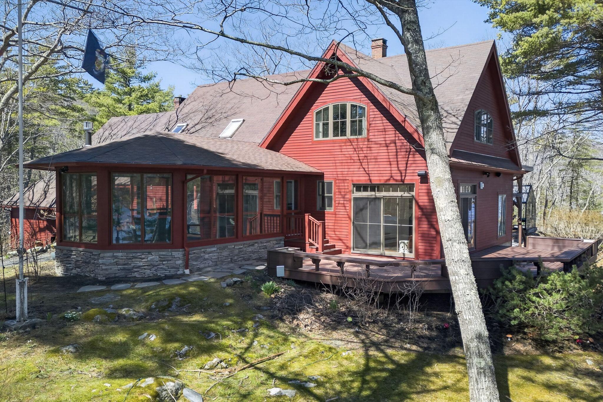 122 Old Ferry Road