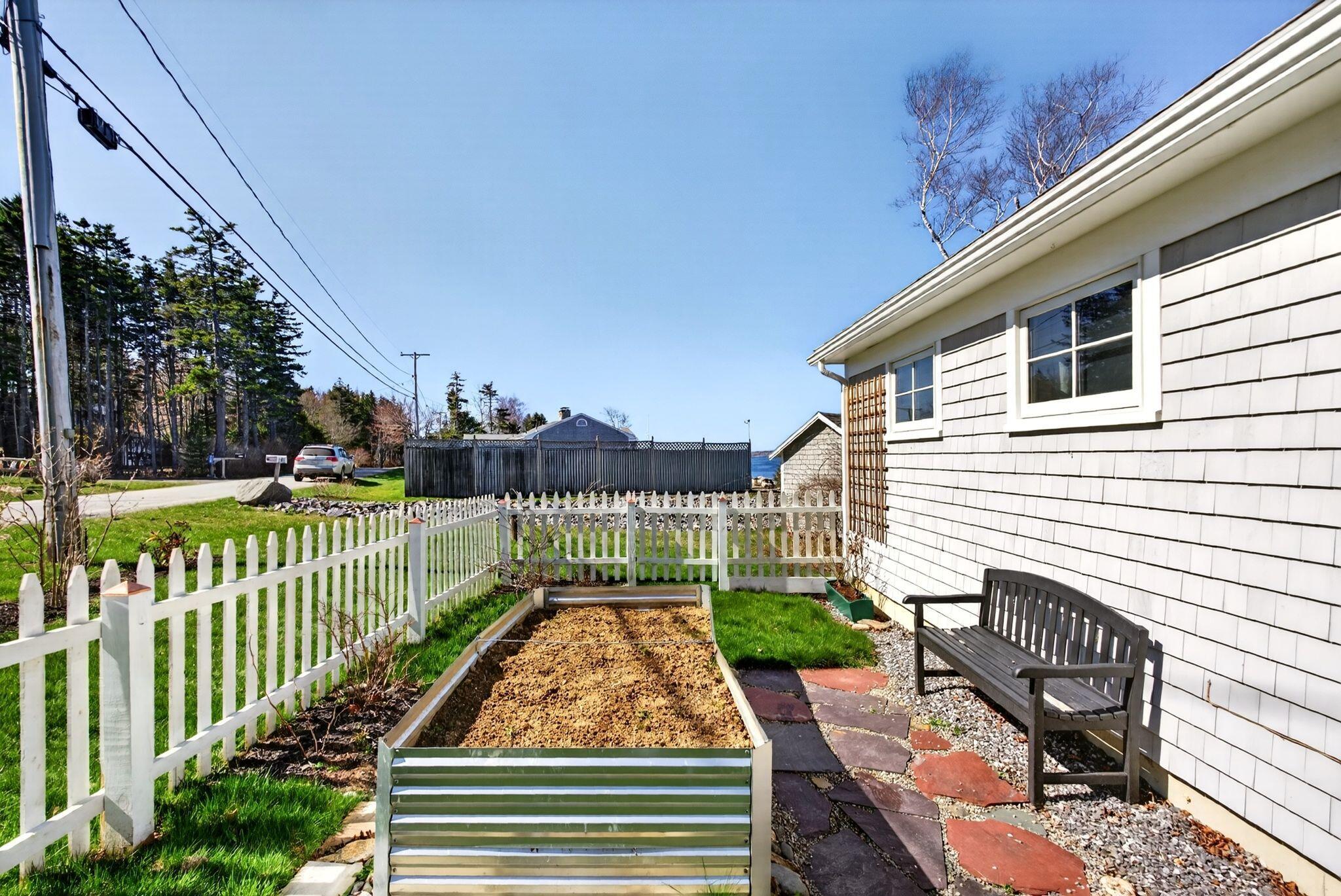 113 Pemaquid Trail