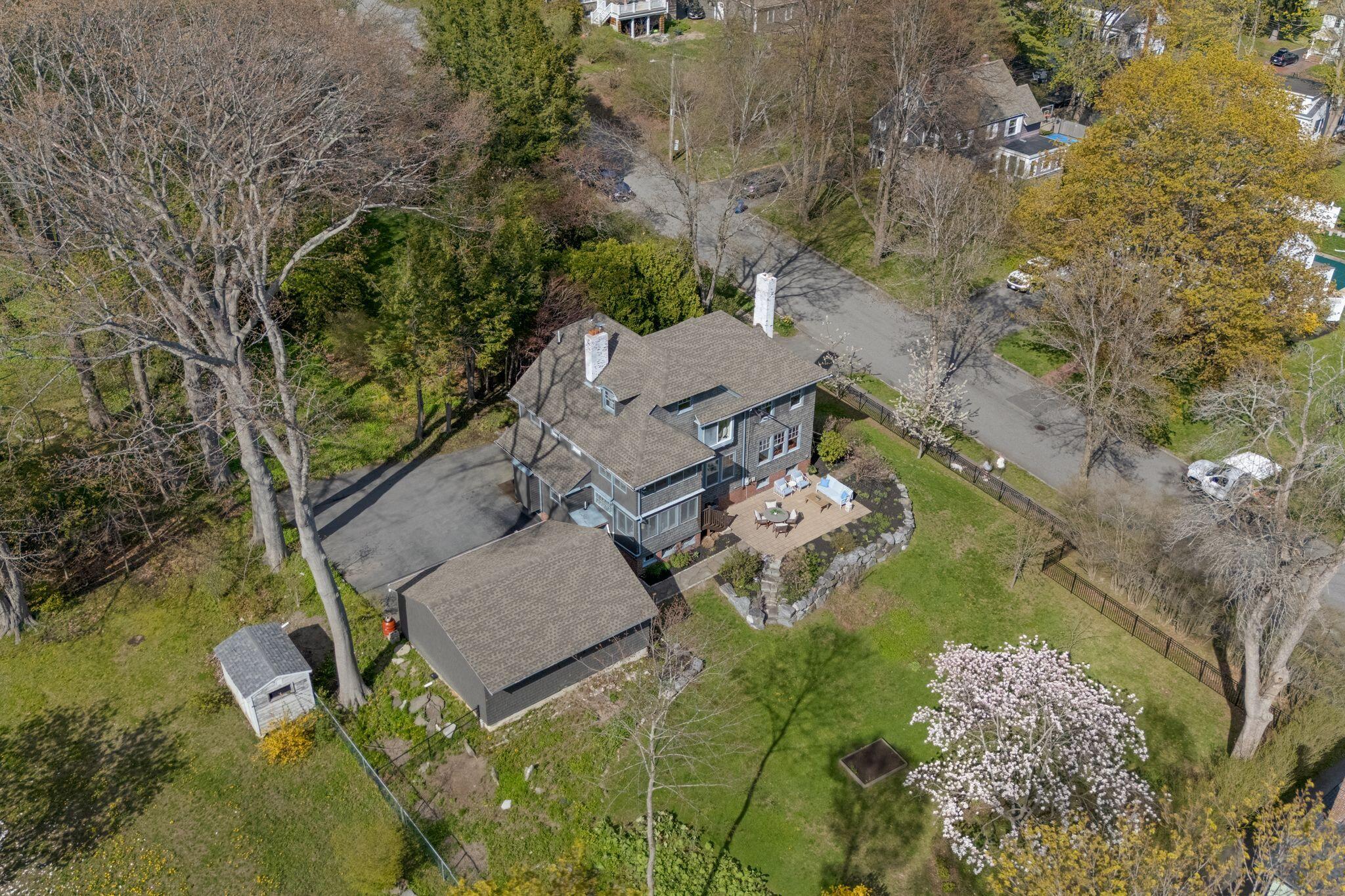 160 Craigie Street