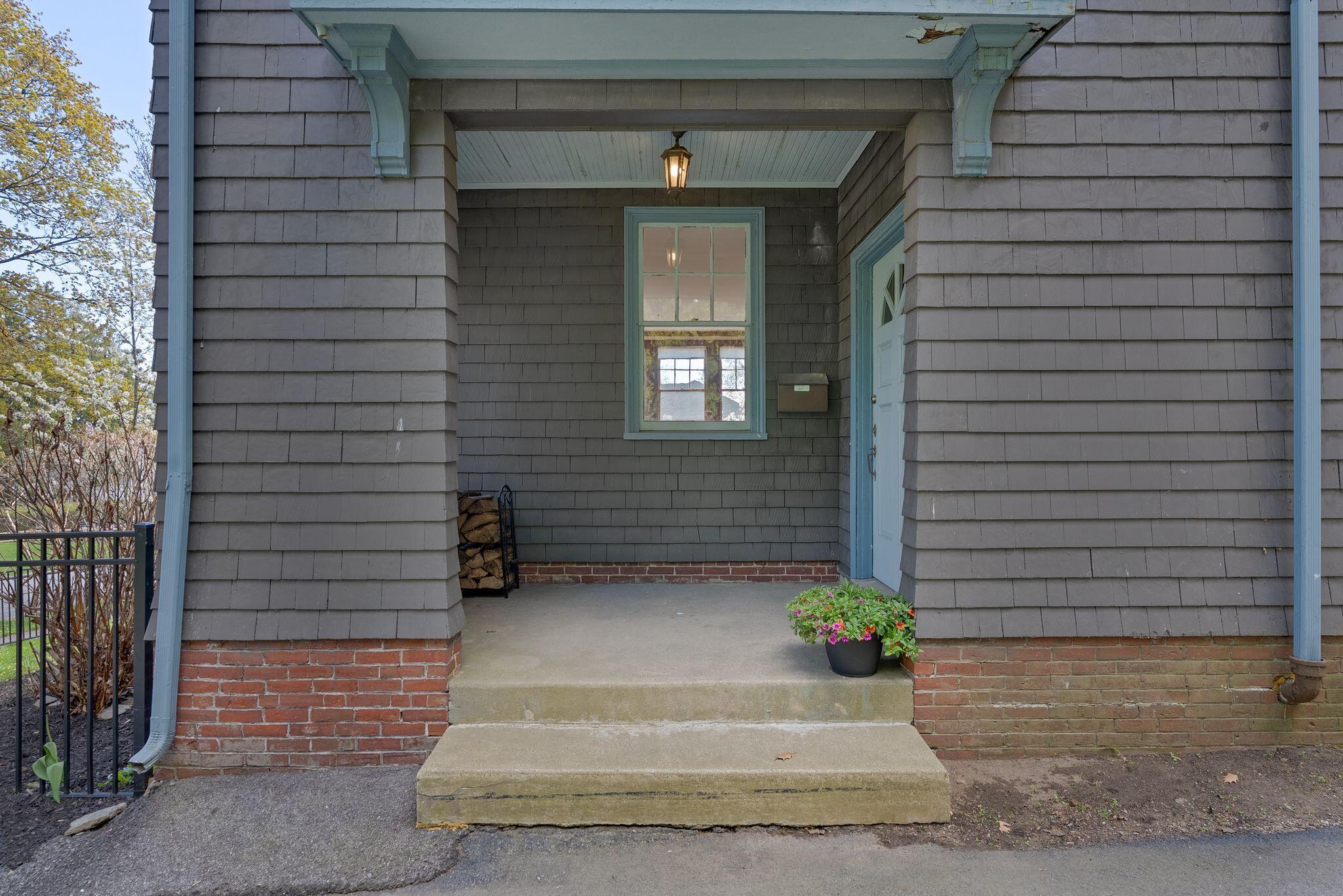 160 Craigie Street