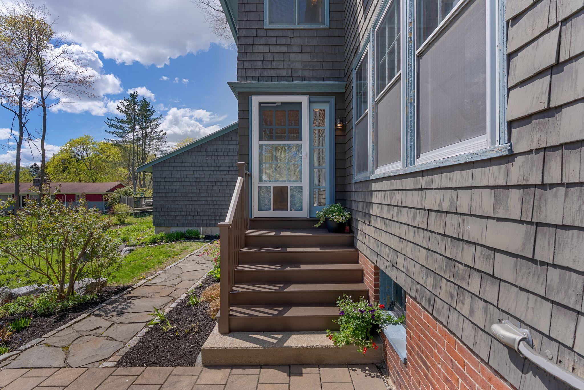 160 Craigie Street