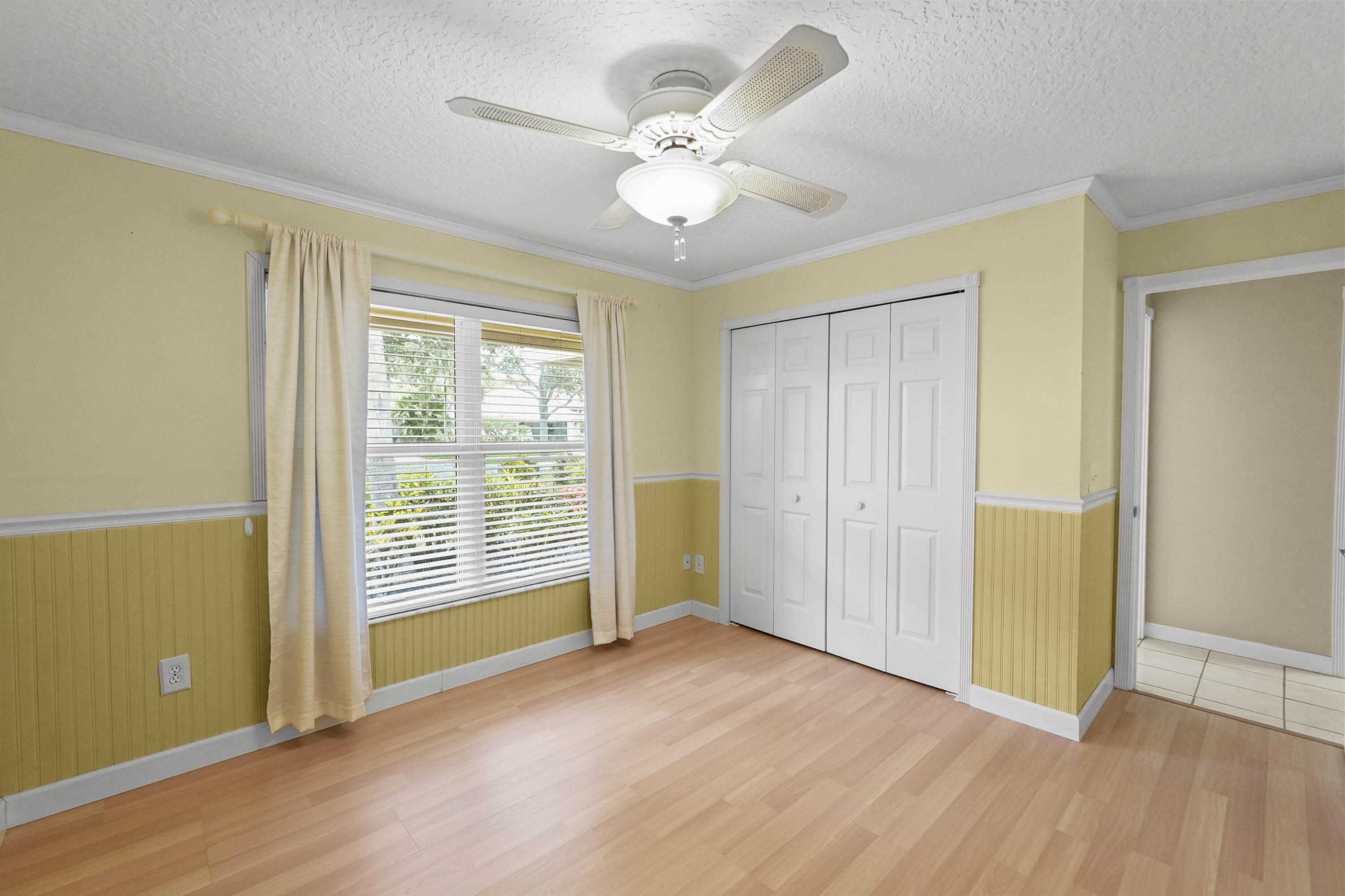 9746 SE Landing Place