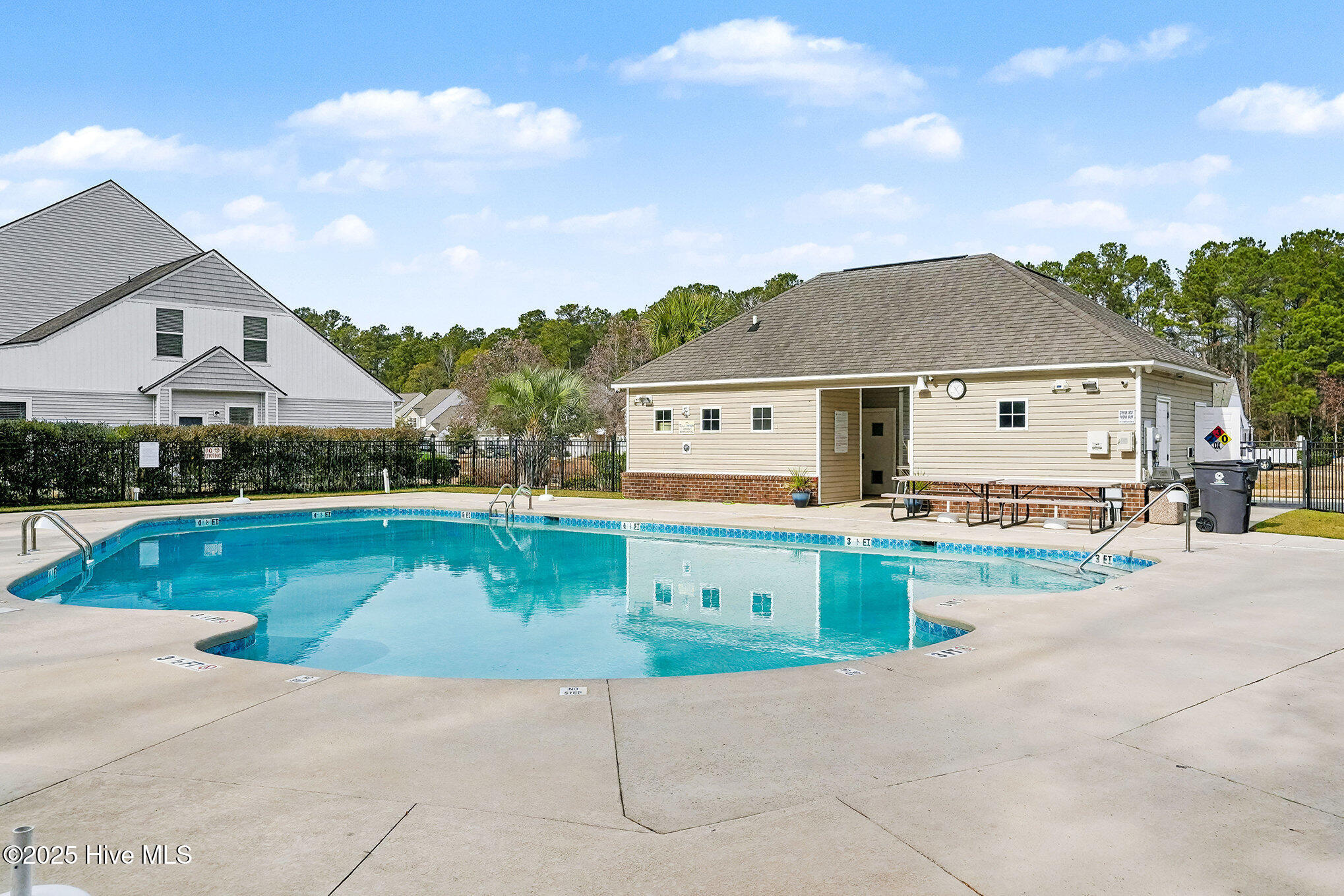 160 Freeboard Lane