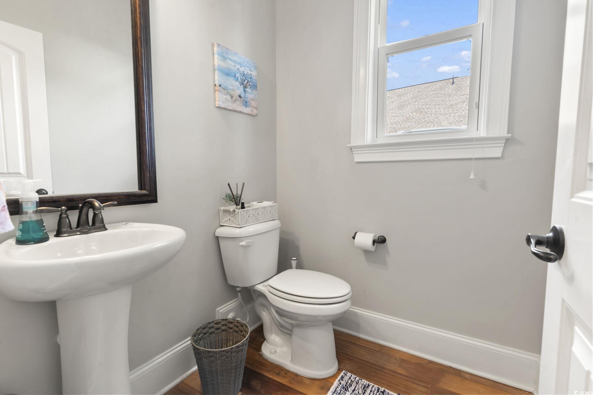 1529 Thornbury Dr.