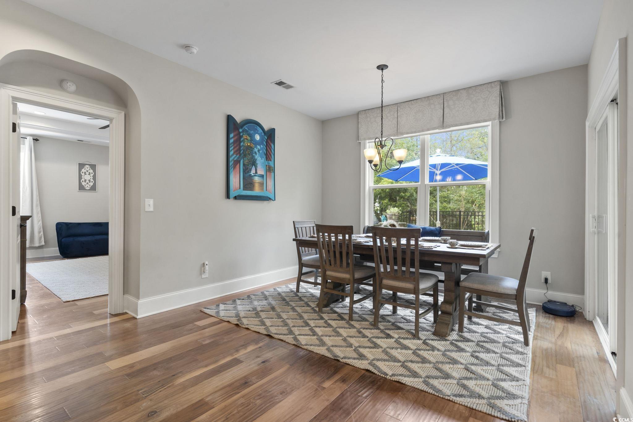 1529 Thornbury Dr.