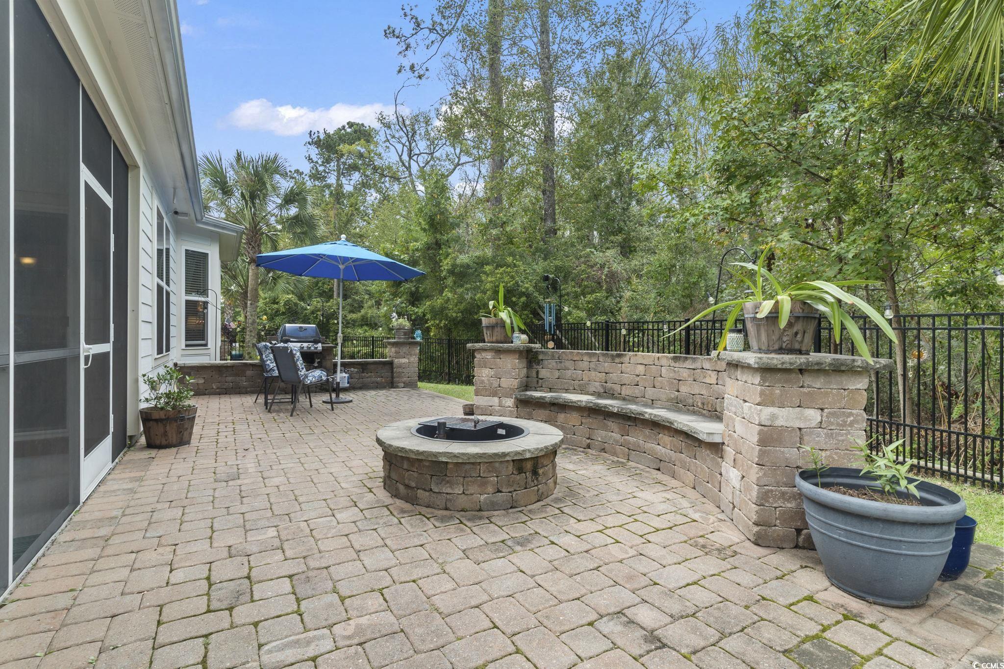 1529 Thornbury Dr.