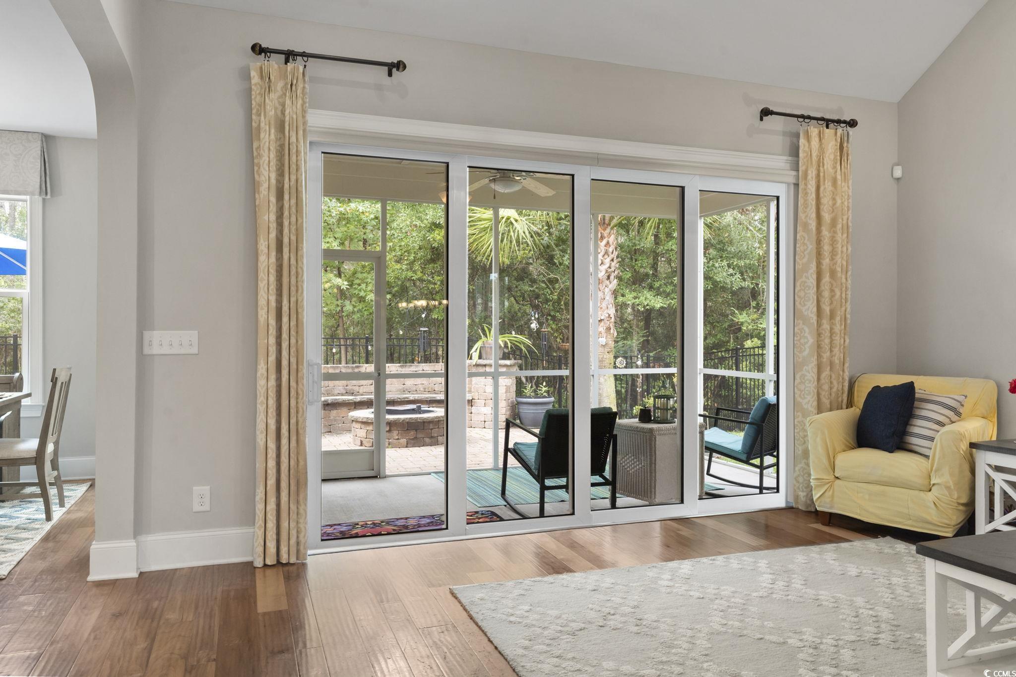 1529 Thornbury Dr.